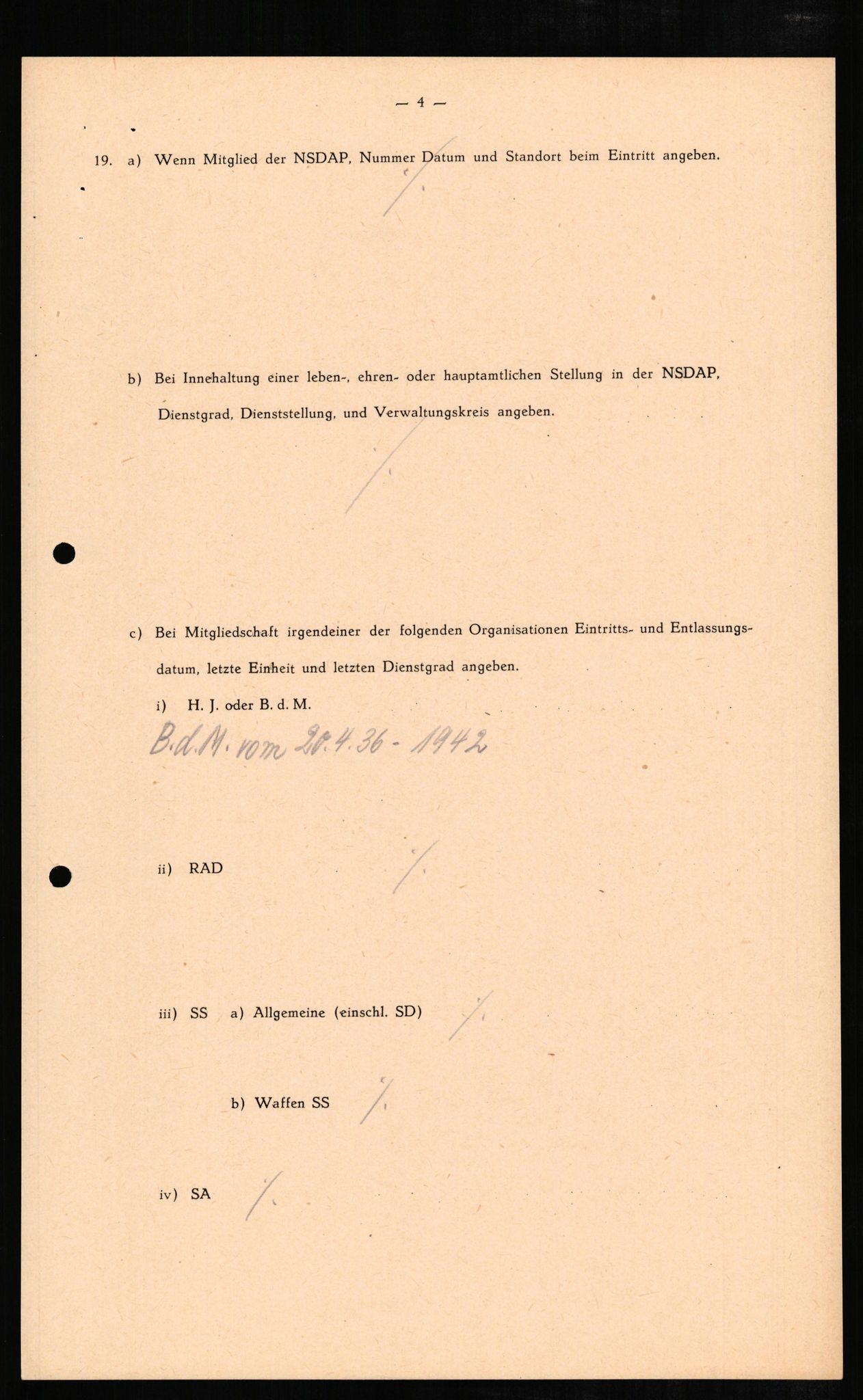 Forsvaret, Forsvarets overkommando II, AV/RA-RAFA-3915/D/Db/L0008: CI Questionaires. Tyske okkupasjonsstyrker i Norge. Tyskere., 1945-1946, p. 46