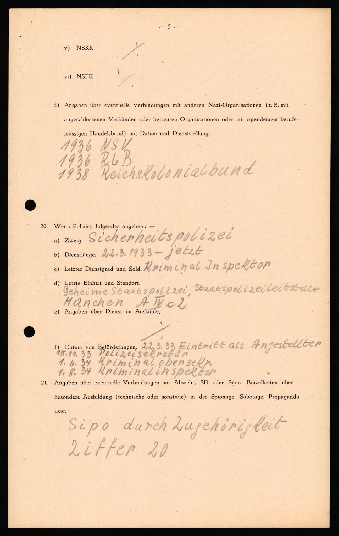 Forsvaret, Forsvarets overkommando II, RA/RAFA-3915/D/Db/L0029: CI Questionaires. Tyske okkupasjonsstyrker i Norge. Tyskere., 1945-1946, p. 40