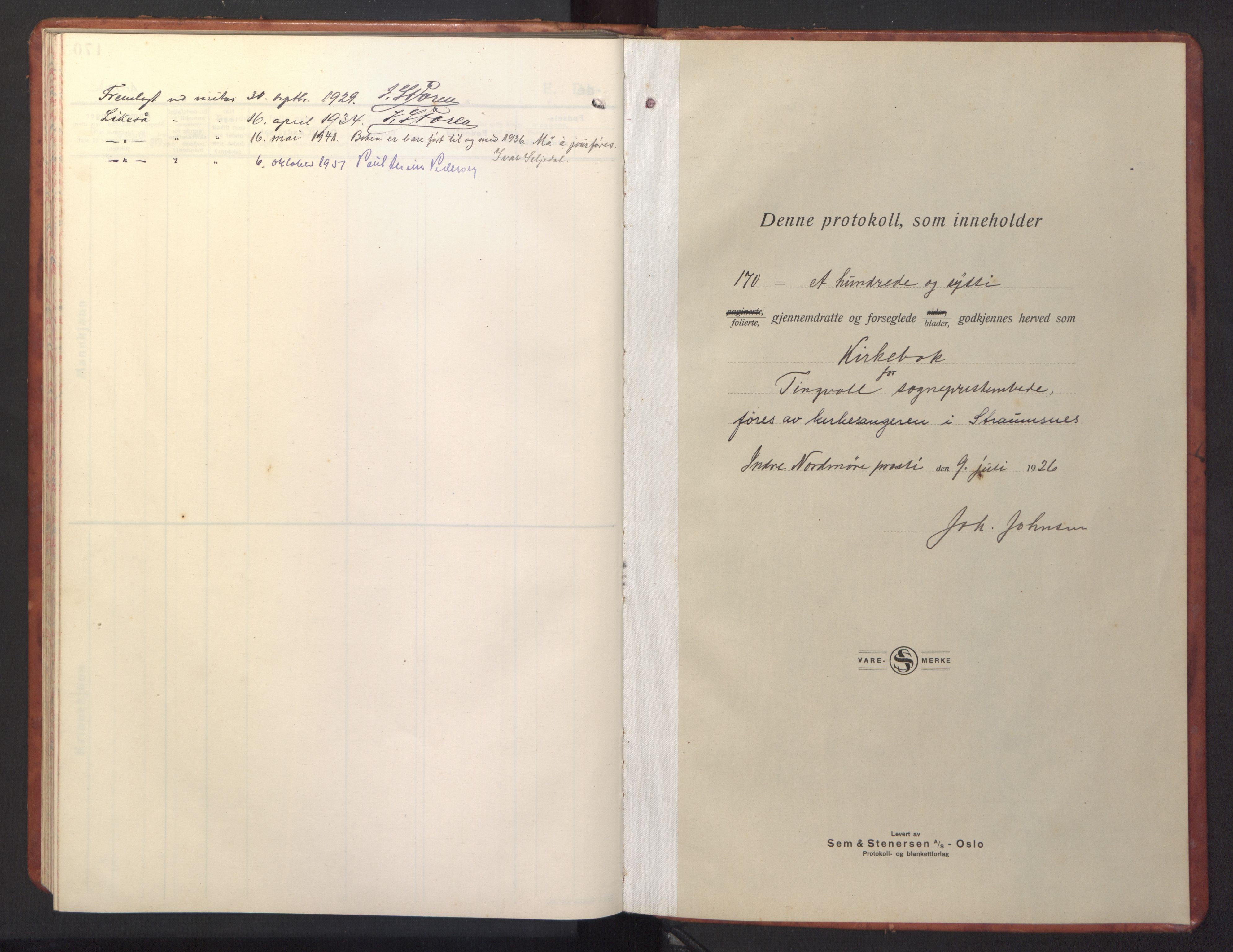 Ministerialprotokoller, klokkerbøker og fødselsregistre - Møre og Romsdal, SAT/A-1454/587/L1002: Parish register (copy) no. 587C02, 1926-1951