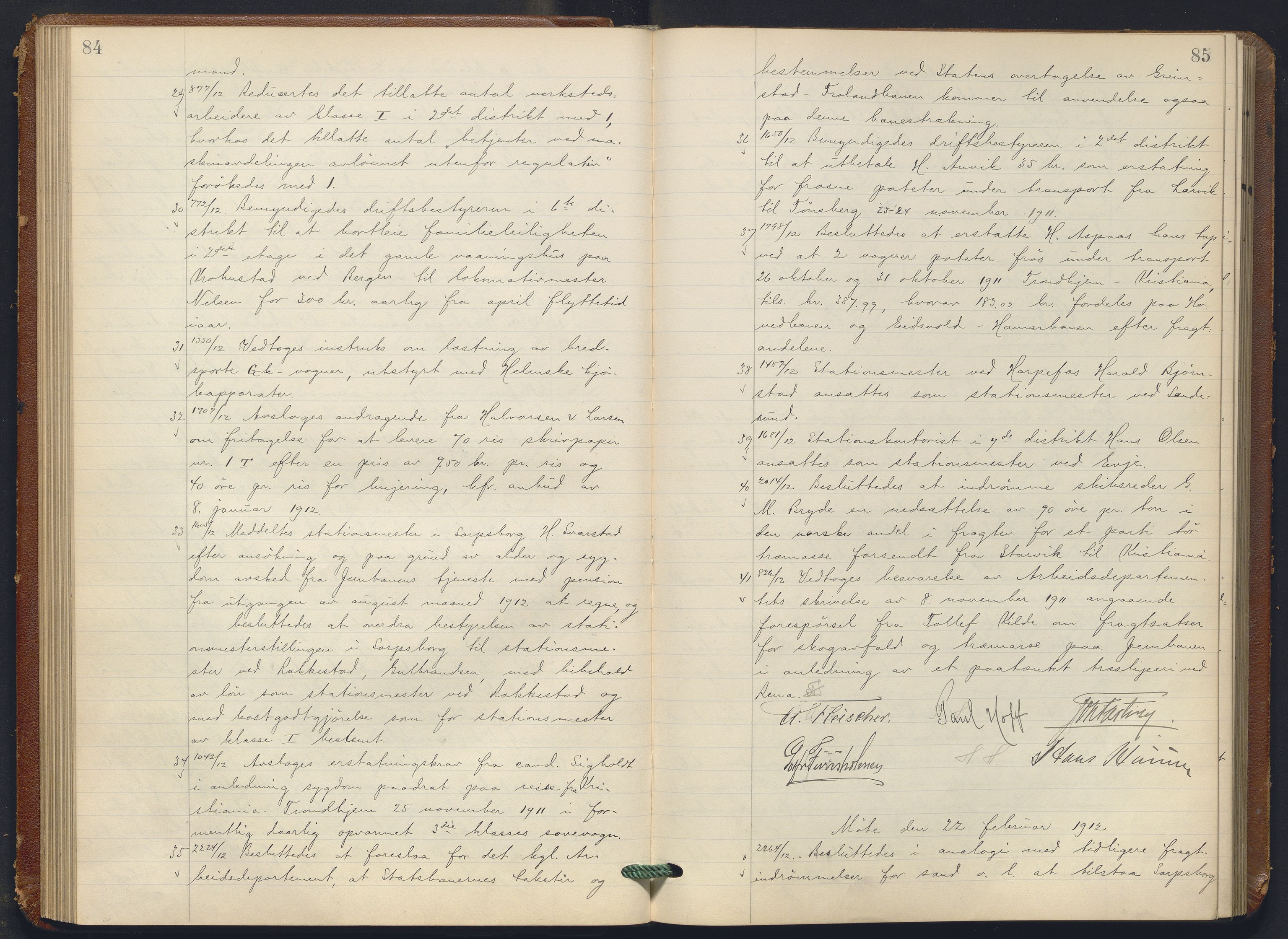 Norges statsbaner, Administrasjons- økonomi- og personalavdelingen, AV/RA-S-3412/A/Aa/L0012: Forhandlingsprotokoll, 1911-1913, p. 84-85