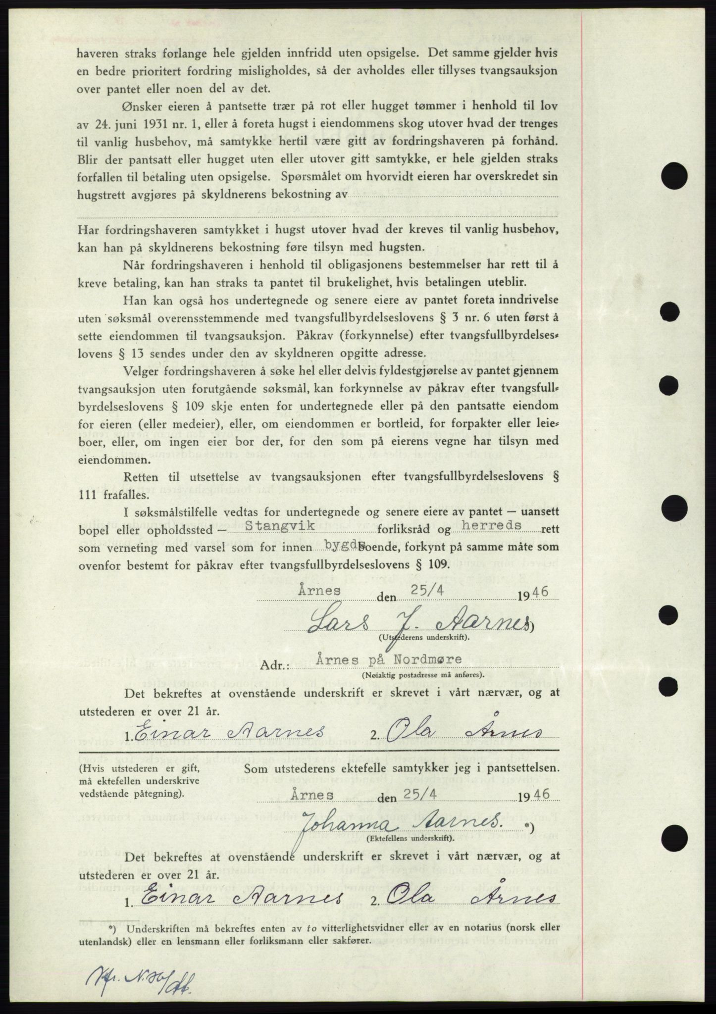 Nordmøre sorenskriveri, AV/SAT-A-4132/1/2/2Ca: Mortgage book no. B93b, 1946-1946, Diary no: : 692/1946