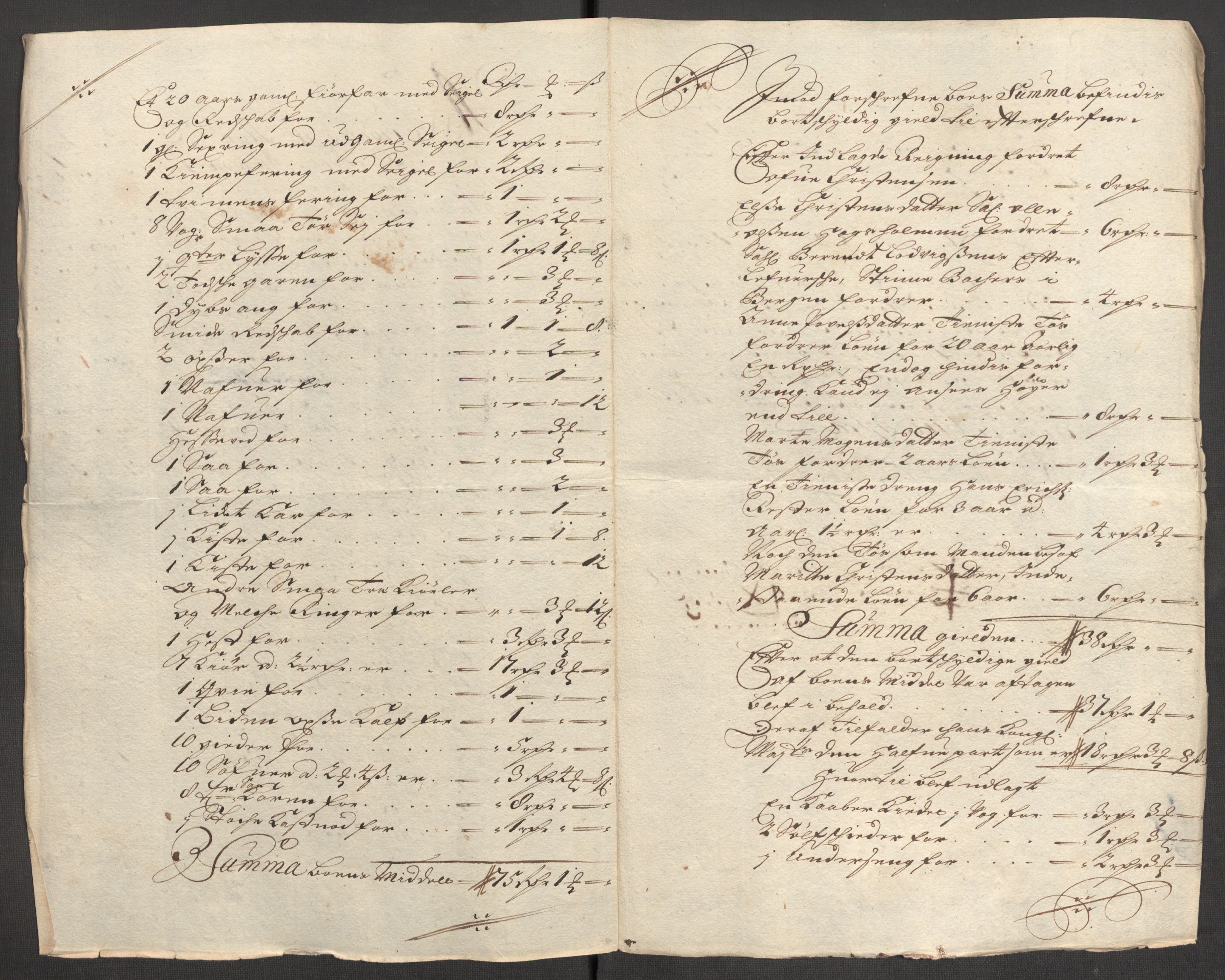 Rentekammeret inntil 1814, Reviderte regnskaper, Fogderegnskap, AV/RA-EA-4092/R54/L3558: Fogderegnskap Sunnmøre, 1700-1701, p. 240