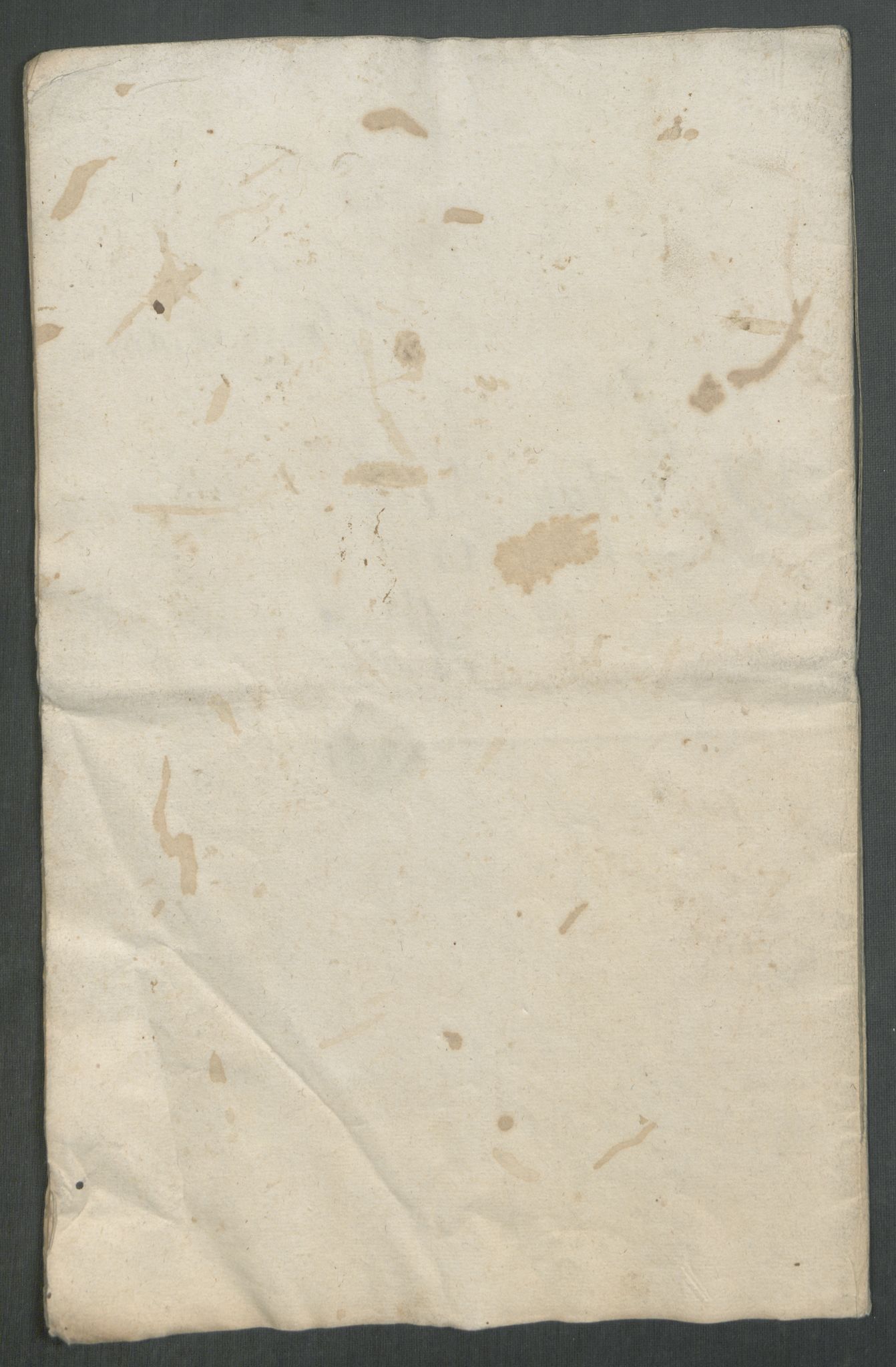 Rentekammeret inntil 1814, Reviderte regnskaper, Fogderegnskap, RA/EA-4092/R43/L2556: Fogderegnskap Lista og Mandal, 1713, p. 19