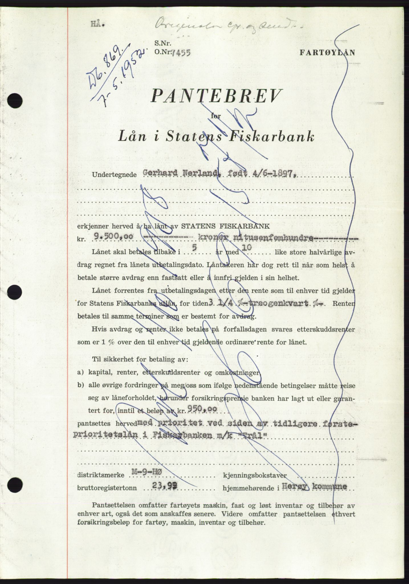 Søre Sunnmøre sorenskriveri, AV/SAT-A-4122/1/2/2C/L0121: Mortgage book no. 9B, 1951-1952, Diary no: : 869/1952