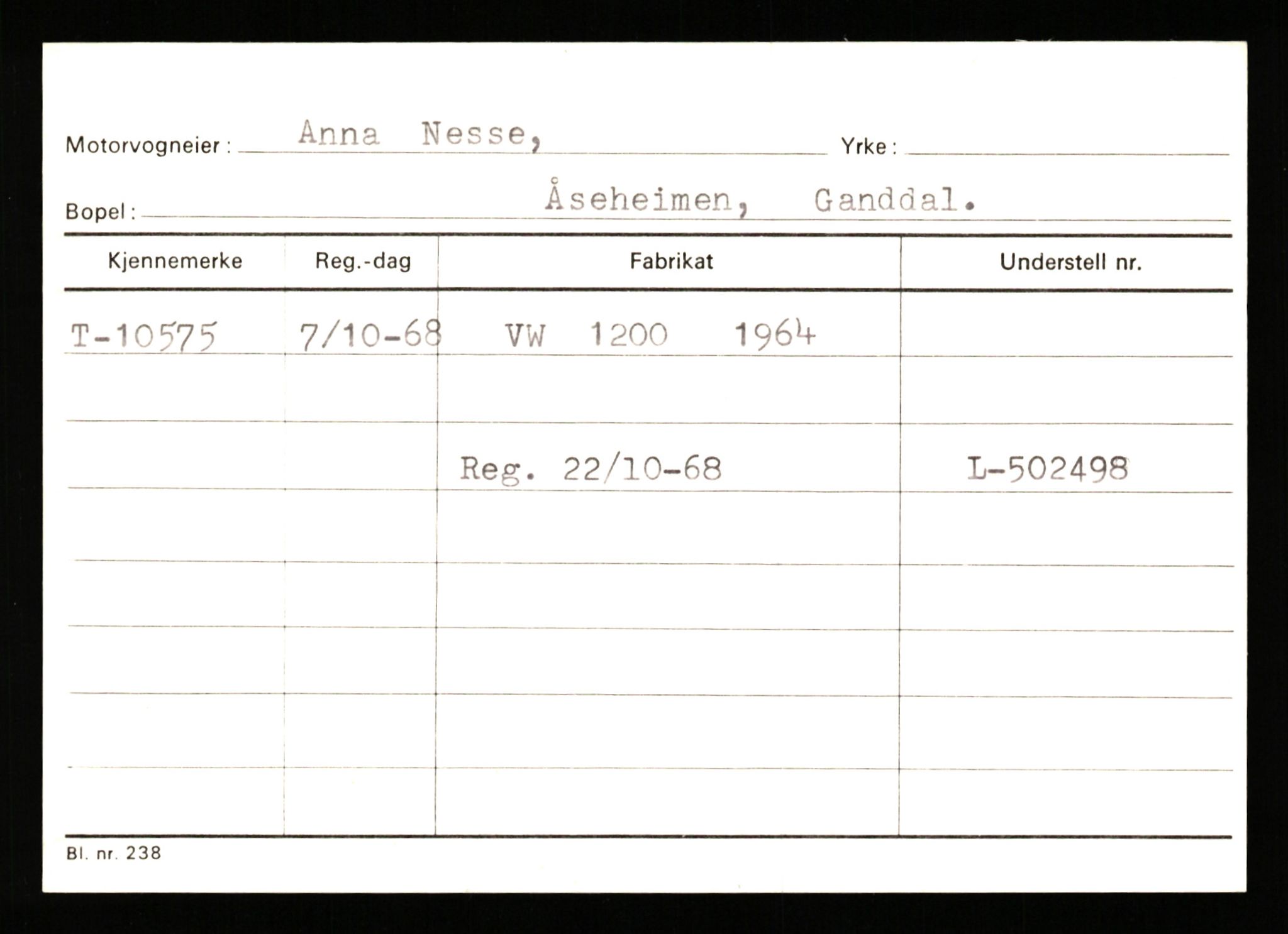 Stavanger trafikkstasjon, AV/SAST-A-101942/0/G/L0003: Registreringsnummer: 10466 - 15496, 1930-1971, p. 123