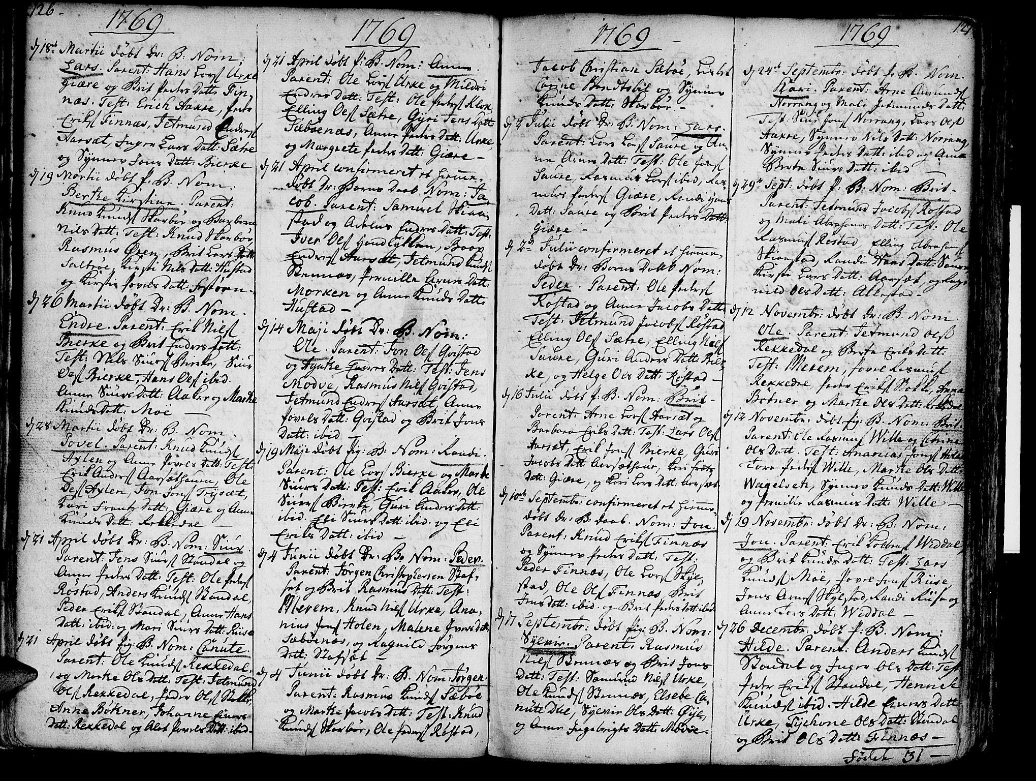 Ministerialprotokoller, klokkerbøker og fødselsregistre - Møre og Romsdal, AV/SAT-A-1454/515/L0206: Parish register (official) no. 515A02, 1765-1818, p. 126-127