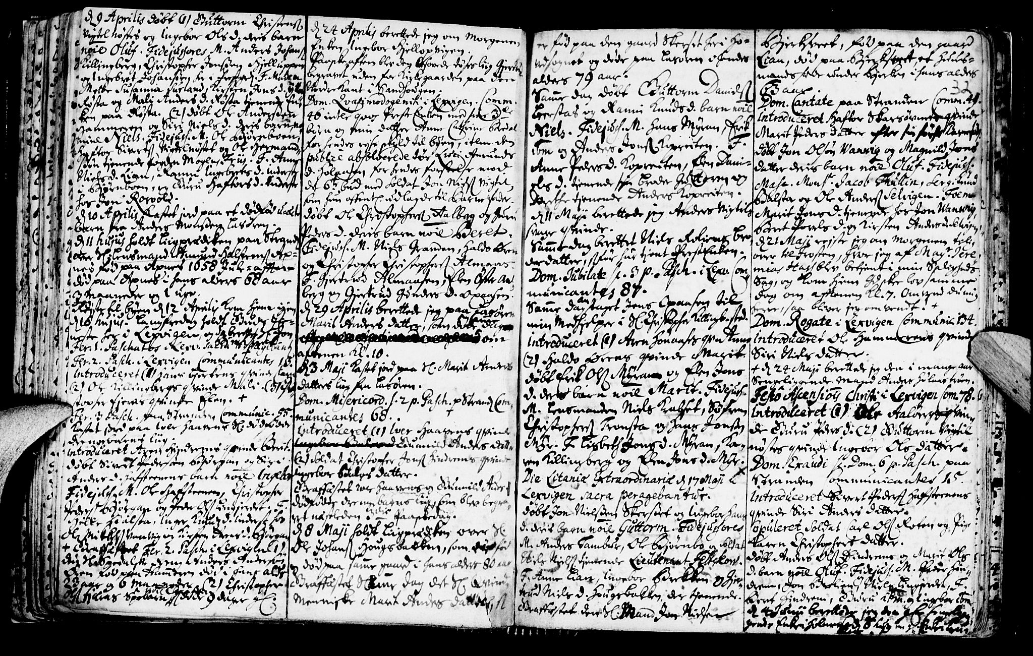 Ministerialprotokoller, klokkerbøker og fødselsregistre - Nord-Trøndelag, SAT/A-1458/701/L0001: Parish register (official) no. 701A01, 1717-1731, p. 32
