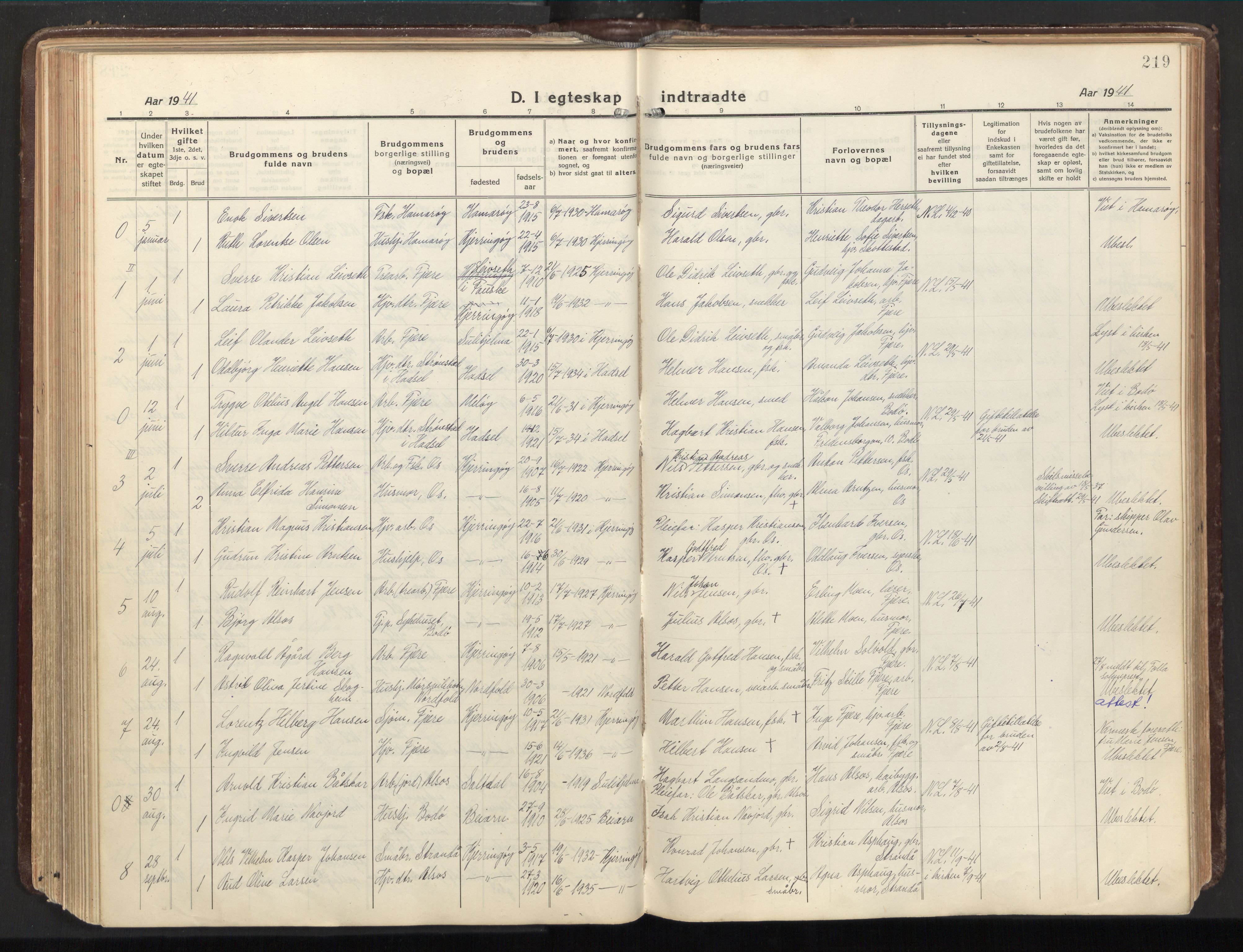 Ministerialprotokoller, klokkerbøker og fødselsregistre - Nordland, AV/SAT-A-1459/803/L0073: Parish register (official) no. 803A03, 1920-1955, p. 219