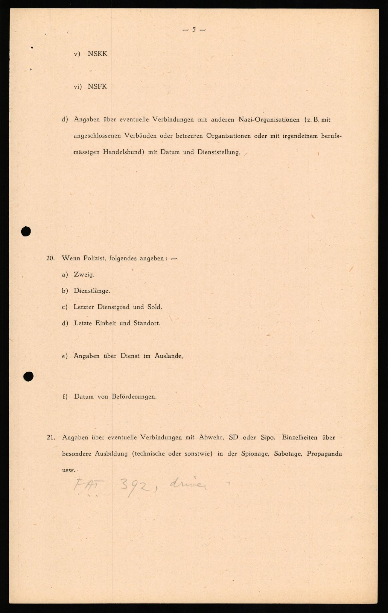 Forsvaret, Forsvarets overkommando II, RA/RAFA-3915/D/Db/L0028: CI Questionaires. Tyske okkupasjonsstyrker i Norge. Tyskere., 1945-1946, p. 6