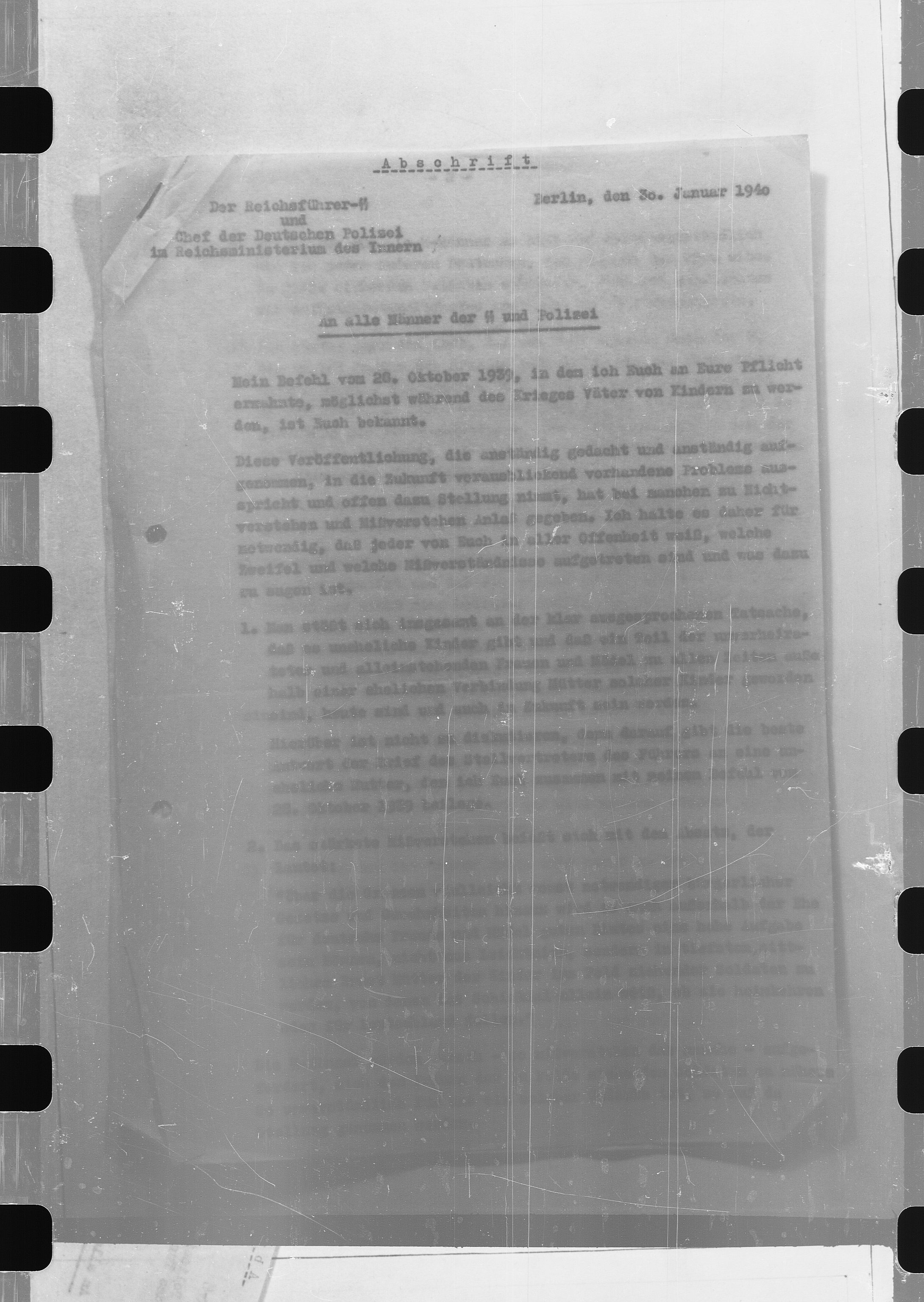 Documents Section, RA/RAFA-2200/V/L0069: Film med LMDC Serial Number., 1940-1945, p. 91