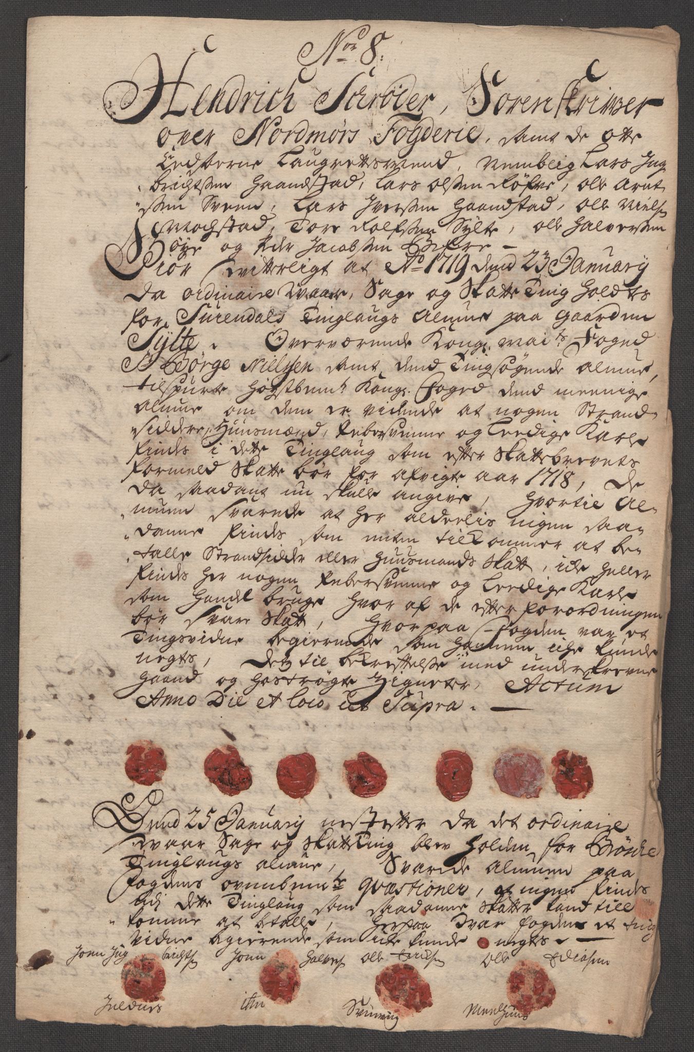 Rentekammeret inntil 1814, Reviderte regnskaper, Fogderegnskap, RA/EA-4092/R56/L3751: Fogderegnskap Nordmøre, 1718, p. 114