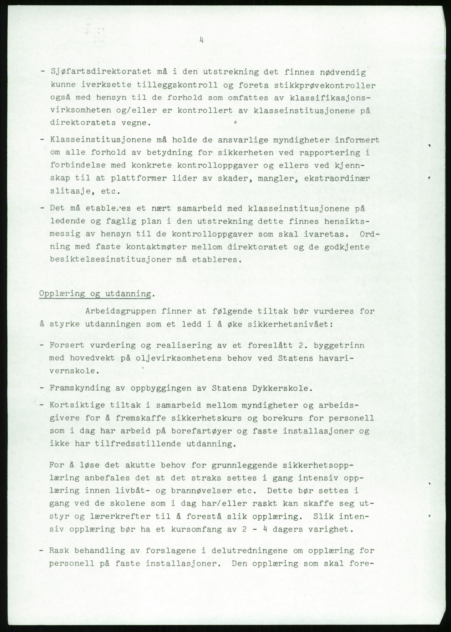 Justisdepartementet, Granskningskommisjonen ved Alexander Kielland-ulykken 27.3.1980, AV/RA-S-1165/D/L0017: P Hjelpefartøy (Doku.liste + P1-P6 av 6)/Q Hovedredningssentralen (Q0-Q27 av 27), 1980-1981, p. 385