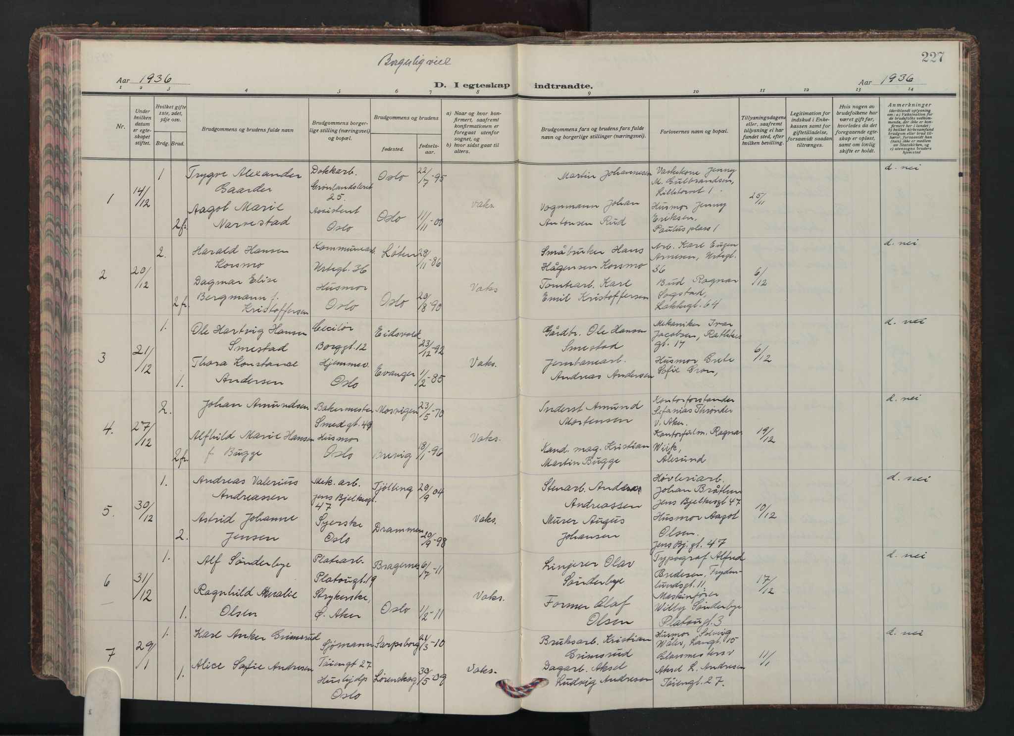 Grønland prestekontor Kirkebøker, SAO/A-10848/F/Fa/L0020: Parish register (official) no. 20, 1935-1946, p. 227