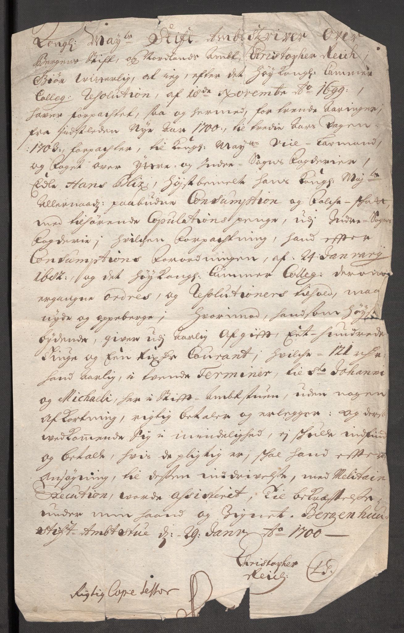 Rentekammeret inntil 1814, Reviderte regnskaper, Fogderegnskap, AV/RA-EA-4092/R52/L3311: Fogderegnskap Sogn, 1700-1701, p. 285