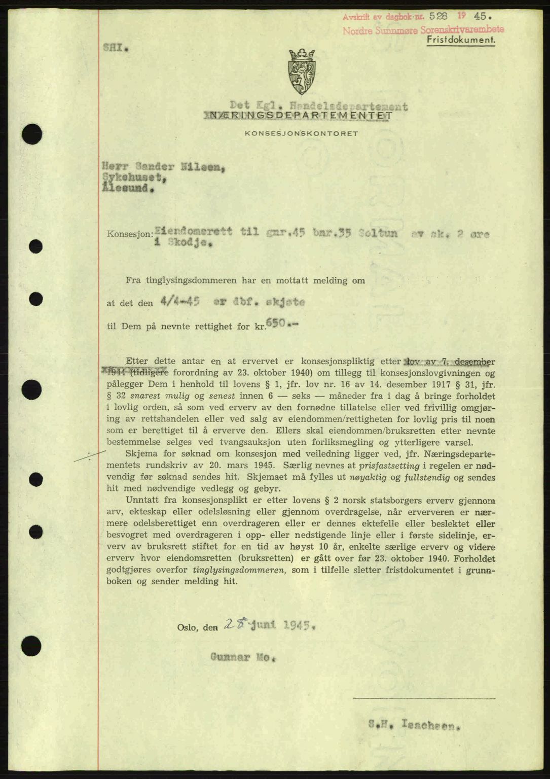 Nordre Sunnmøre sorenskriveri, SAT/A-0006/1/2/2C/2Ca: Mortgage book no. B6-14 a, 1942-1945, Diary no: : 528/1945