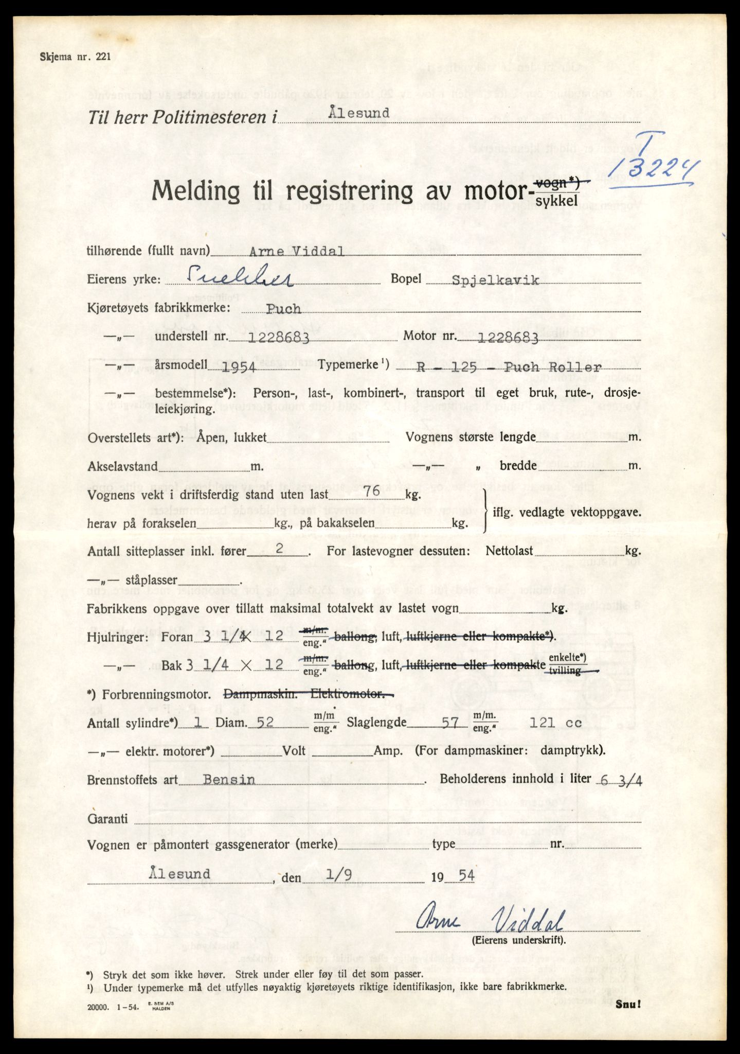 Møre og Romsdal vegkontor - Ålesund trafikkstasjon, AV/SAT-A-4099/F/Fe/L0038: Registreringskort for kjøretøy T 13180 - T 13360, 1927-1998, p. 763