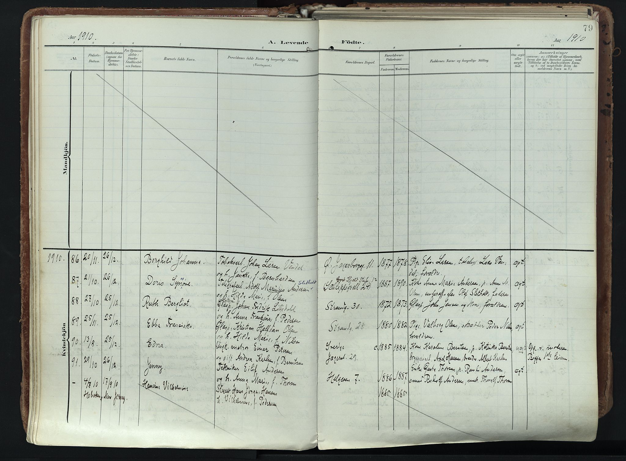 Larvik kirkebøker, AV/SAKO-A-352/F/Fa/L0012: Parish register (official) no. I 12, 1905-1933, p. 79