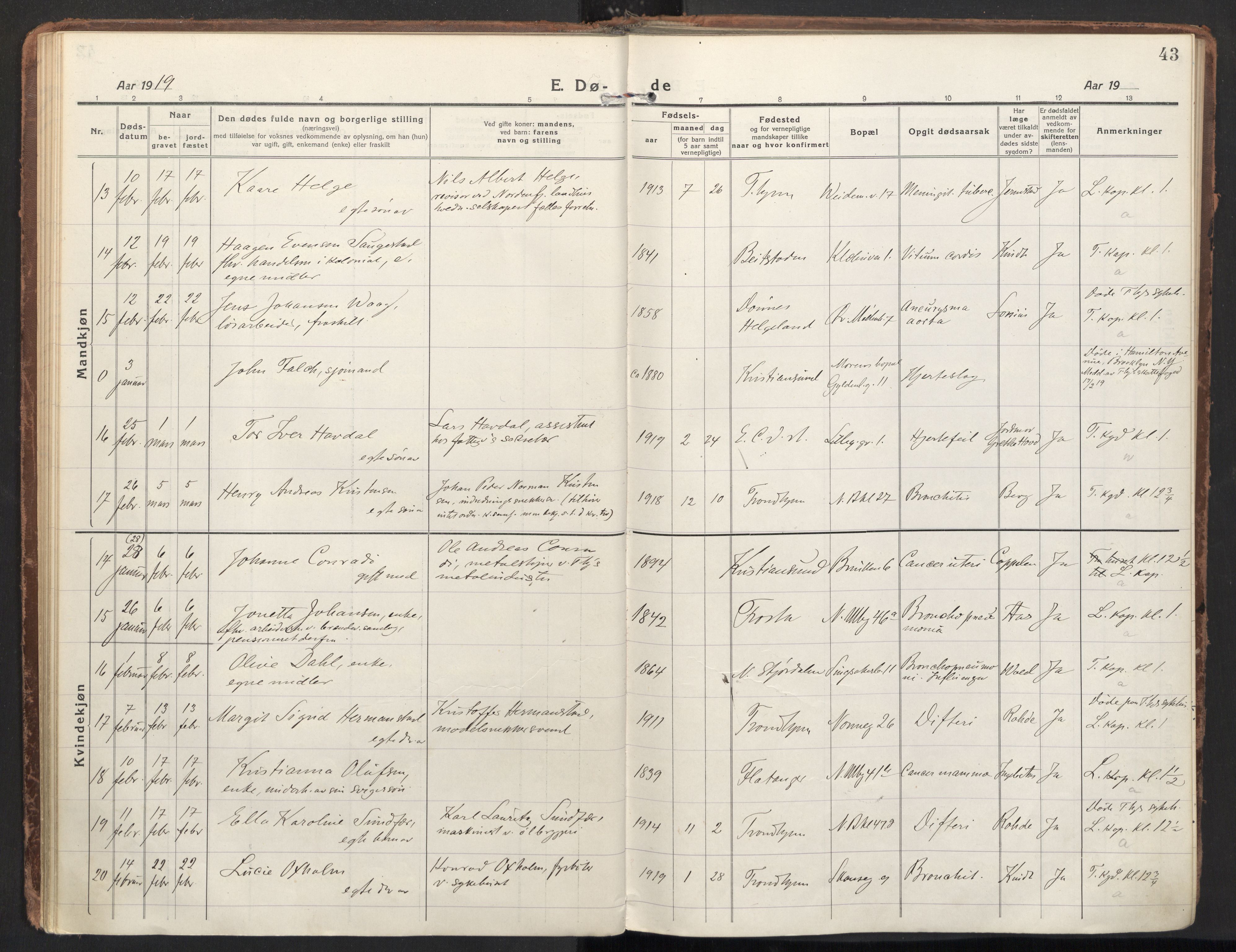 Ministerialprotokoller, klokkerbøker og fødselsregistre - Sør-Trøndelag, AV/SAT-A-1456/604/L0207: Parish register (official) no. 604A27, 1917-1933, p. 43