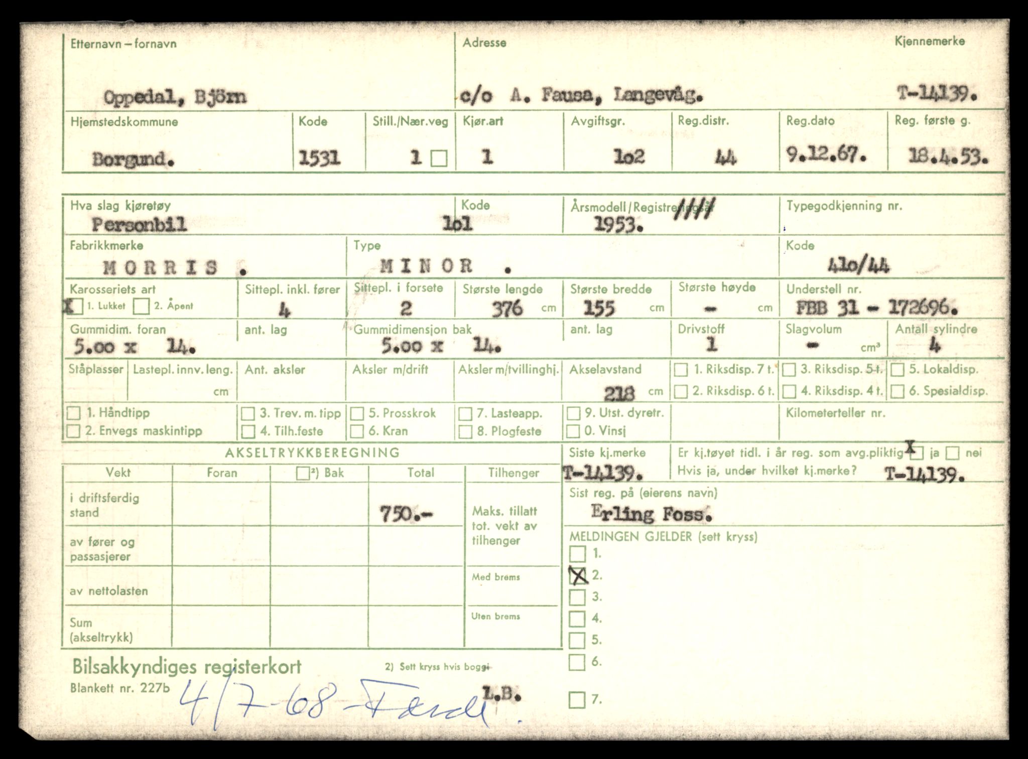 Møre og Romsdal vegkontor - Ålesund trafikkstasjon, AV/SAT-A-4099/F/Fe/L0043: Registreringskort for kjøretøy T 14080 - T 14204, 1927-1998, p. 1495