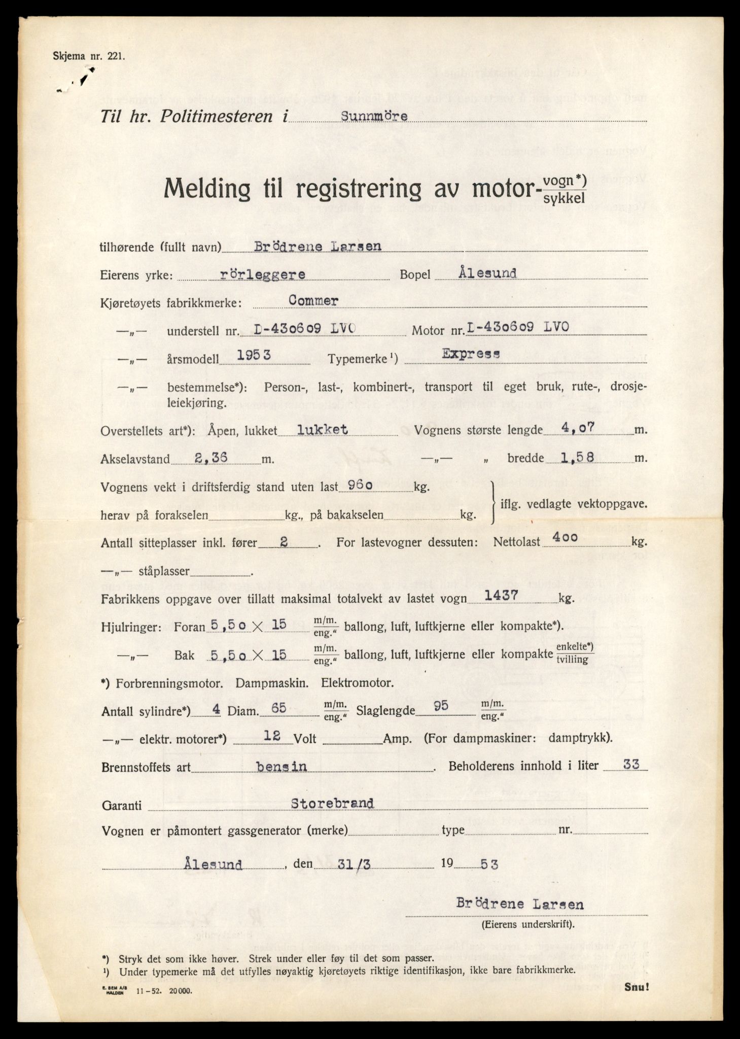 Møre og Romsdal vegkontor - Ålesund trafikkstasjon, SAT/A-4099/F/Fe/L0034: Registreringskort for kjøretøy T 12500 - T 12652, 1927-1998, p. 532