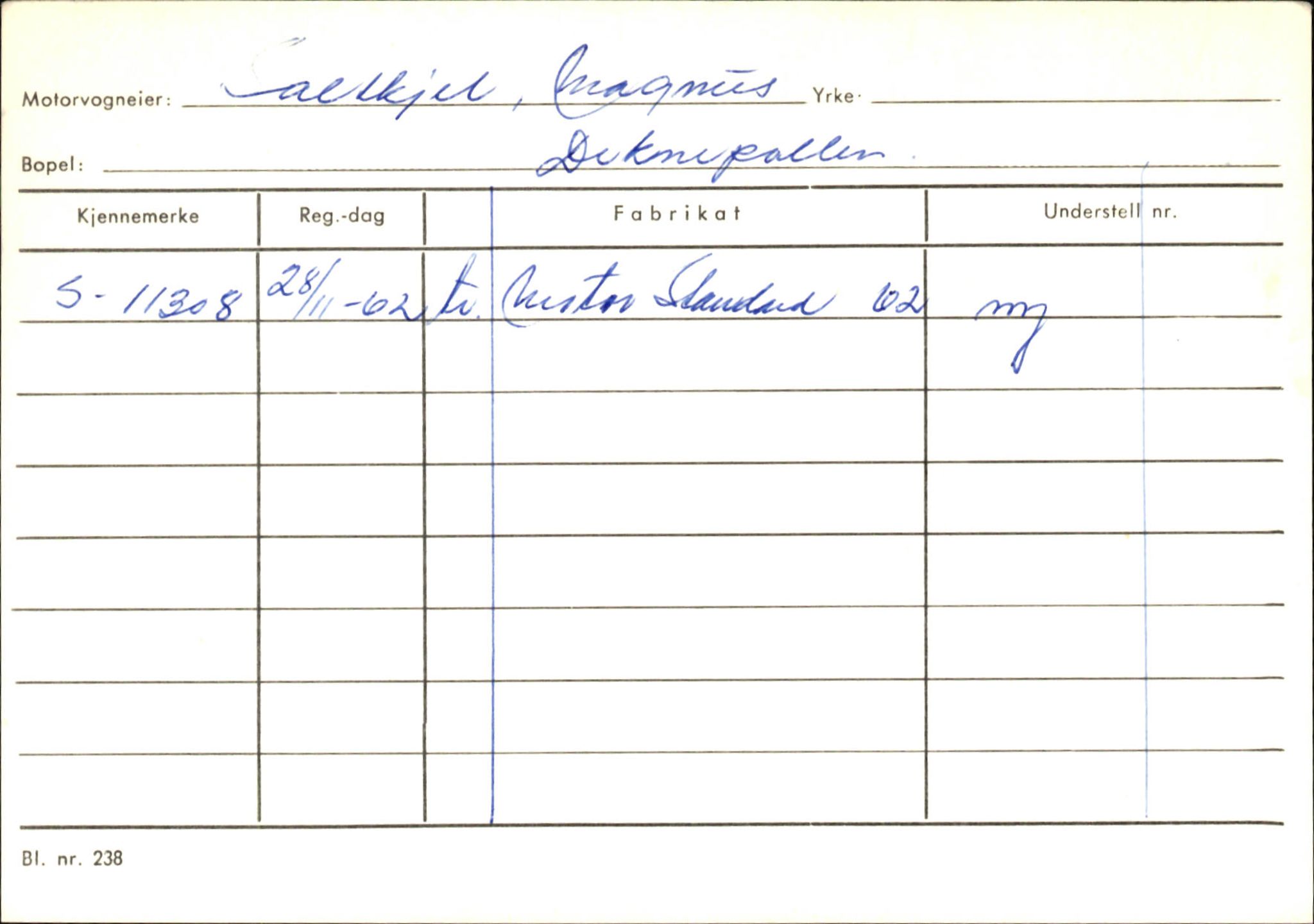 Statens vegvesen, Sogn og Fjordane vegkontor, AV/SAB-A-5301/4/F/L0145: Registerkort Vågsøy S-Å. Årdal I-P, 1945-1975, p. 5