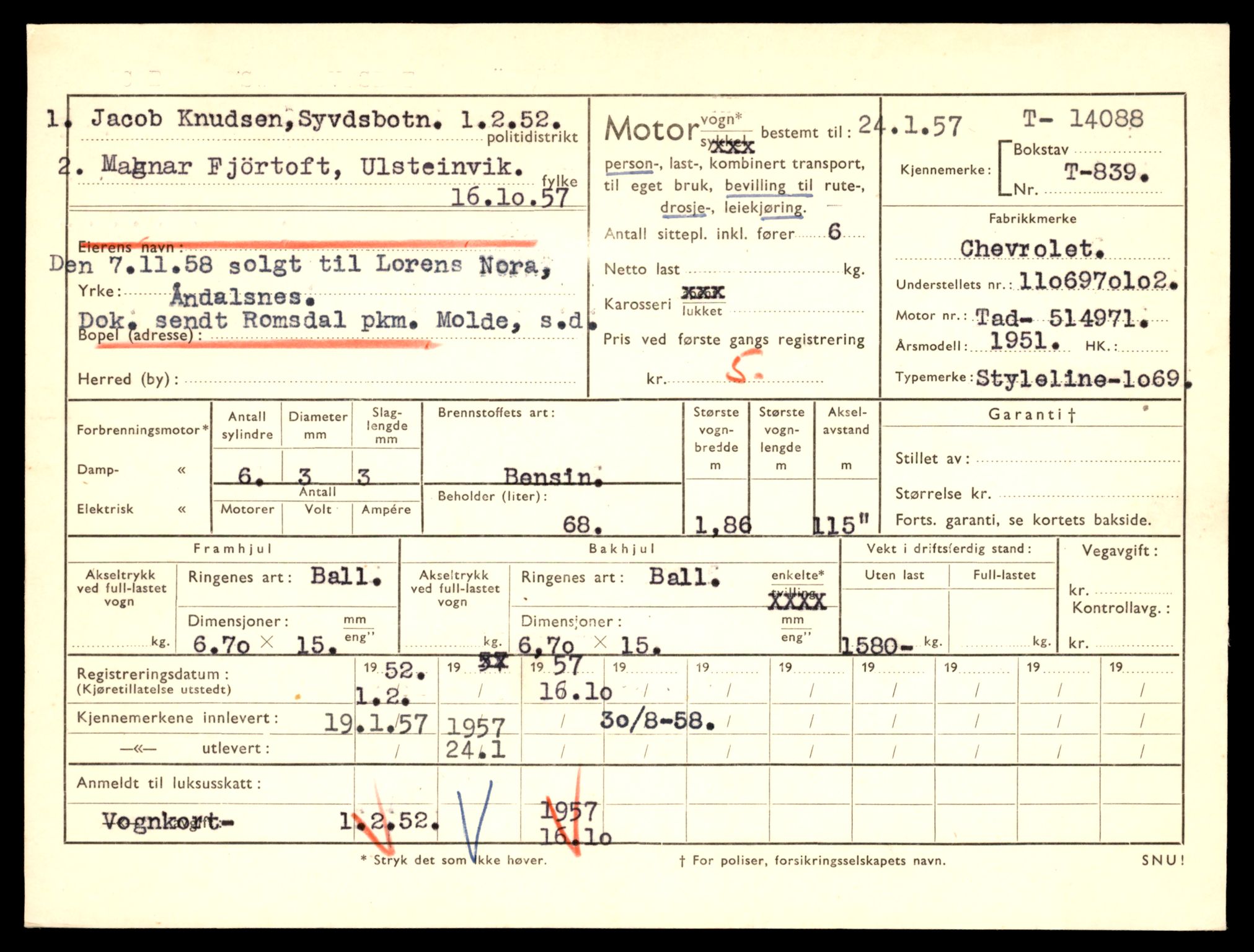 Møre og Romsdal vegkontor - Ålesund trafikkstasjon, AV/SAT-A-4099/F/Fe/L0043: Registreringskort for kjøretøy T 14080 - T 14204, 1927-1998, p. 211