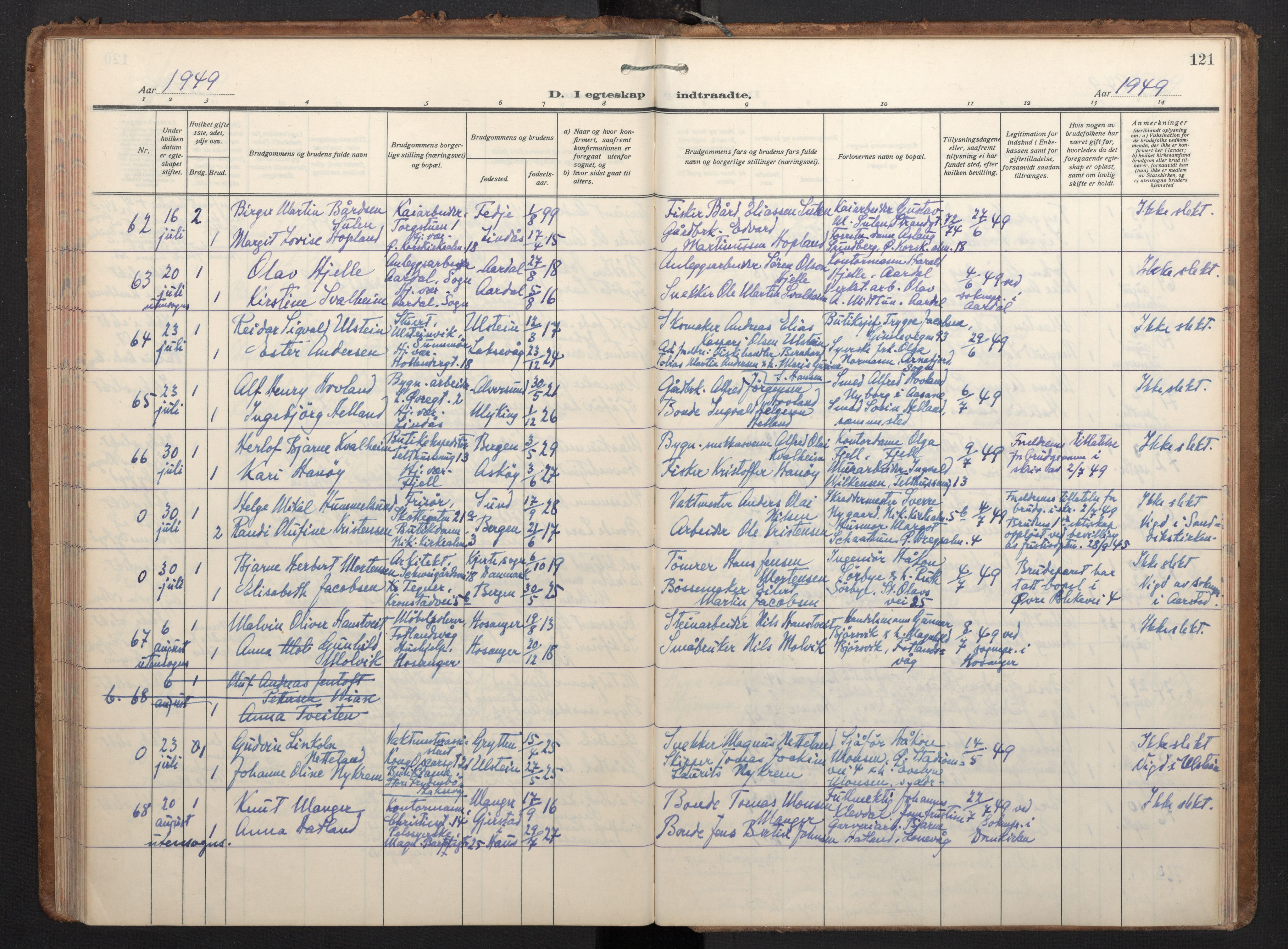 Korskirken sokneprestembete, SAB/A-76101/H/Haa/L0040: Parish register (official) no. D 7, 1938-1952, p. 120b-121a