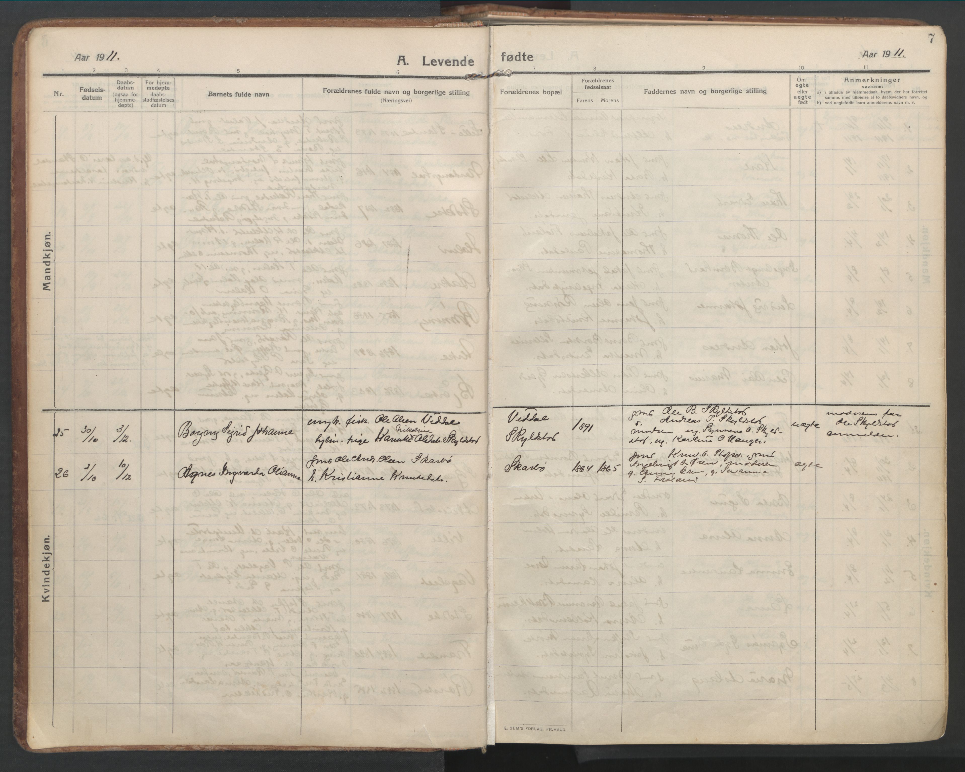 Ministerialprotokoller, klokkerbøker og fødselsregistre - Møre og Romsdal, AV/SAT-A-1454/515/L0212: Parish register (official) no. 515A08, 1911-1935, p. 7