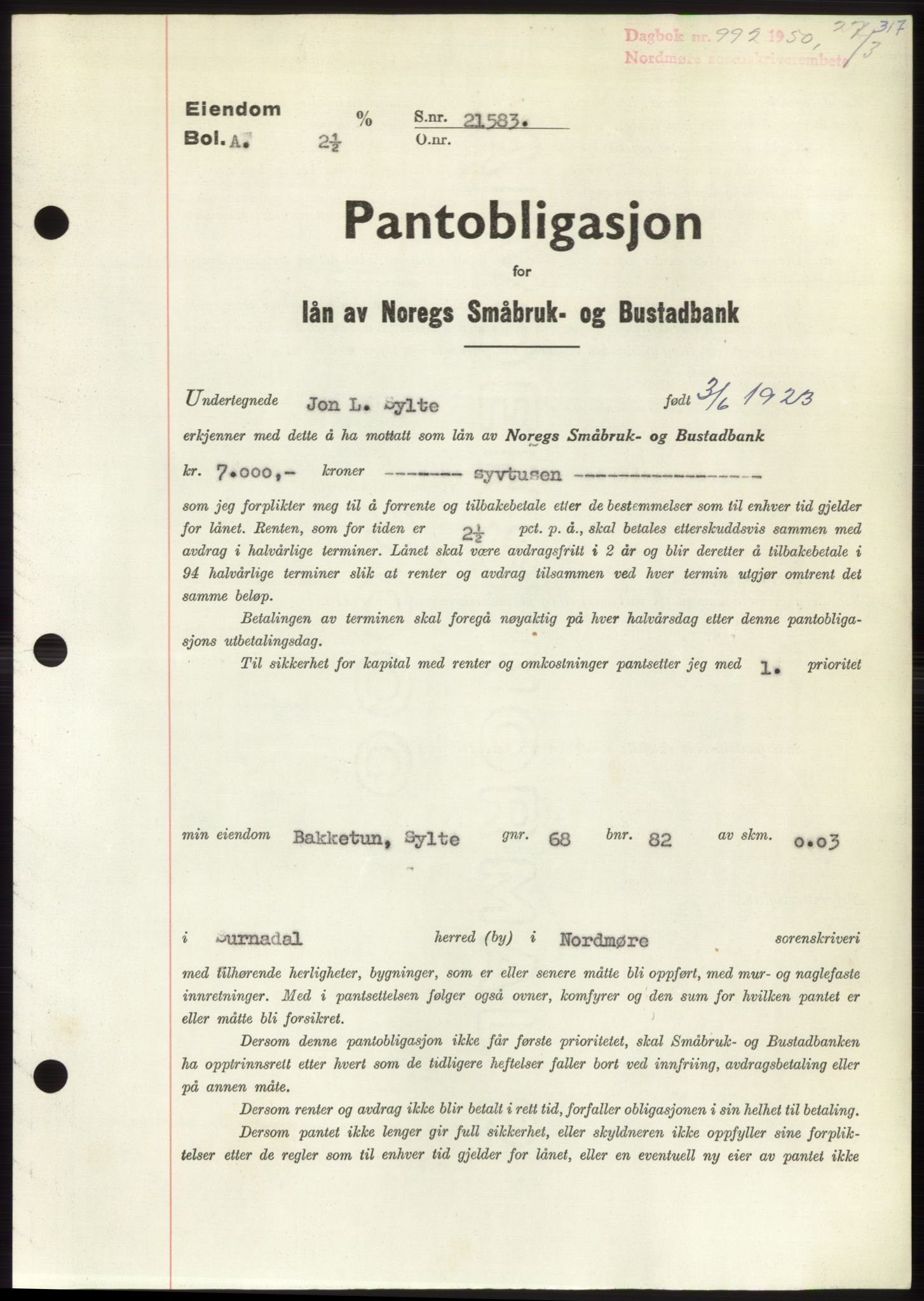 Nordmøre sorenskriveri, AV/SAT-A-4132/1/2/2Ca: Mortgage book no. B104, 1950-1950, Diary no: : 992/1950