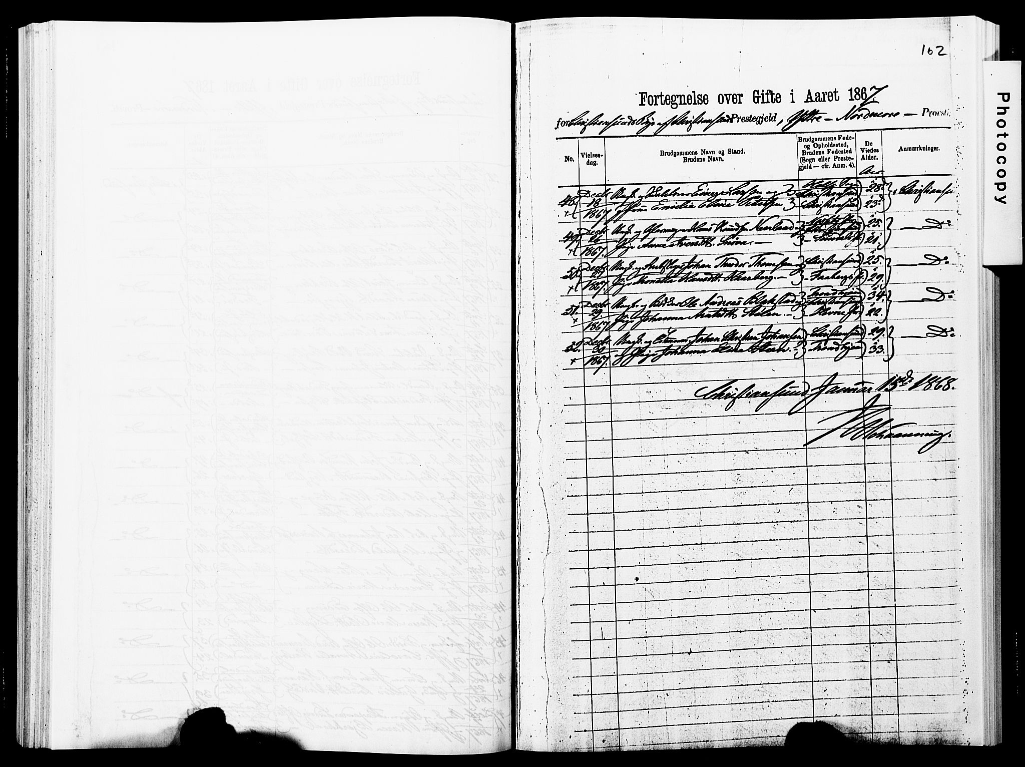 Ministerialprotokoller, klokkerbøker og fødselsregistre - Møre og Romsdal, SAT/A-1454/572/L0857: Parish register (official) no. 572D01, 1866-1872, p. 162