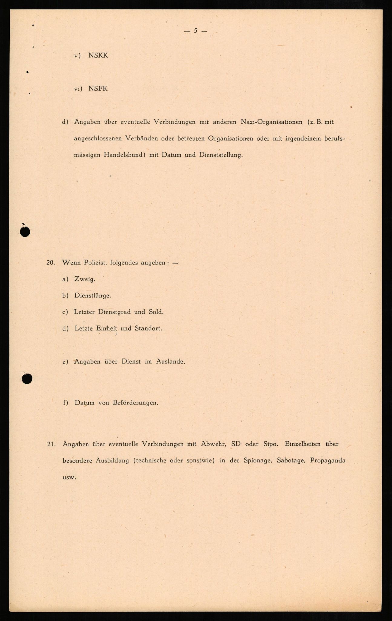 Forsvaret, Forsvarets overkommando II, RA/RAFA-3915/D/Db/L0010: CI Questionaires. Tyske okkupasjonsstyrker i Norge. Tyskere., 1945-1946, p. 226