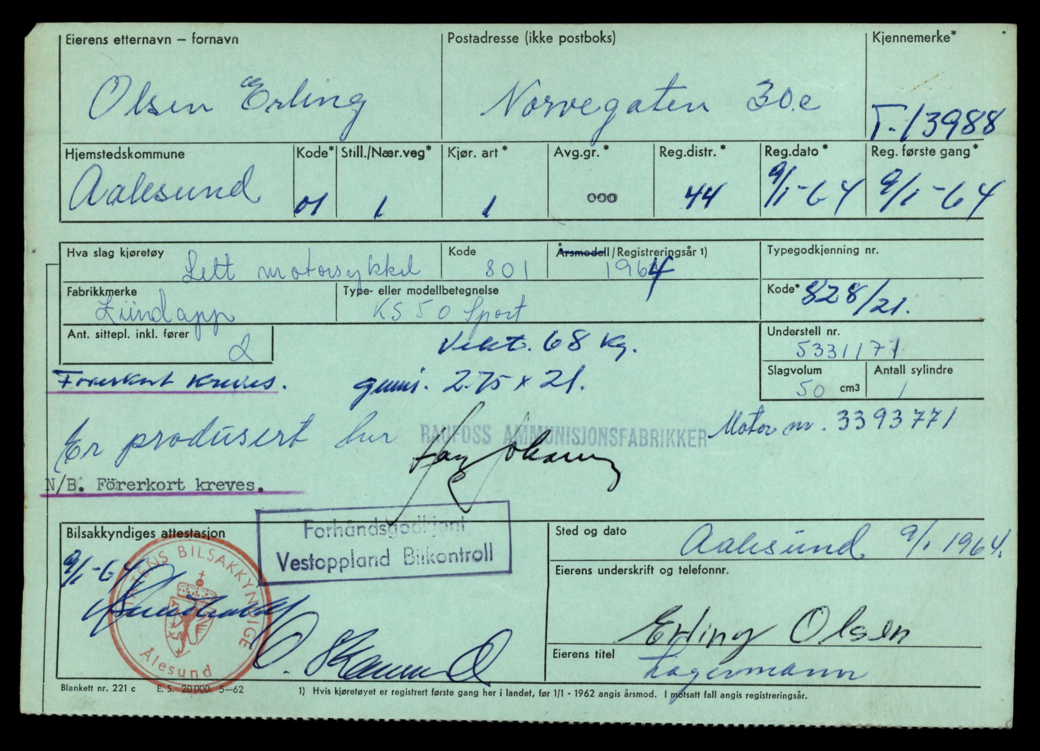 Møre og Romsdal vegkontor - Ålesund trafikkstasjon, AV/SAT-A-4099/F/Fe/L0042: Registreringskort for kjøretøy T 13906 - T 14079, 1927-1998, p. 1175