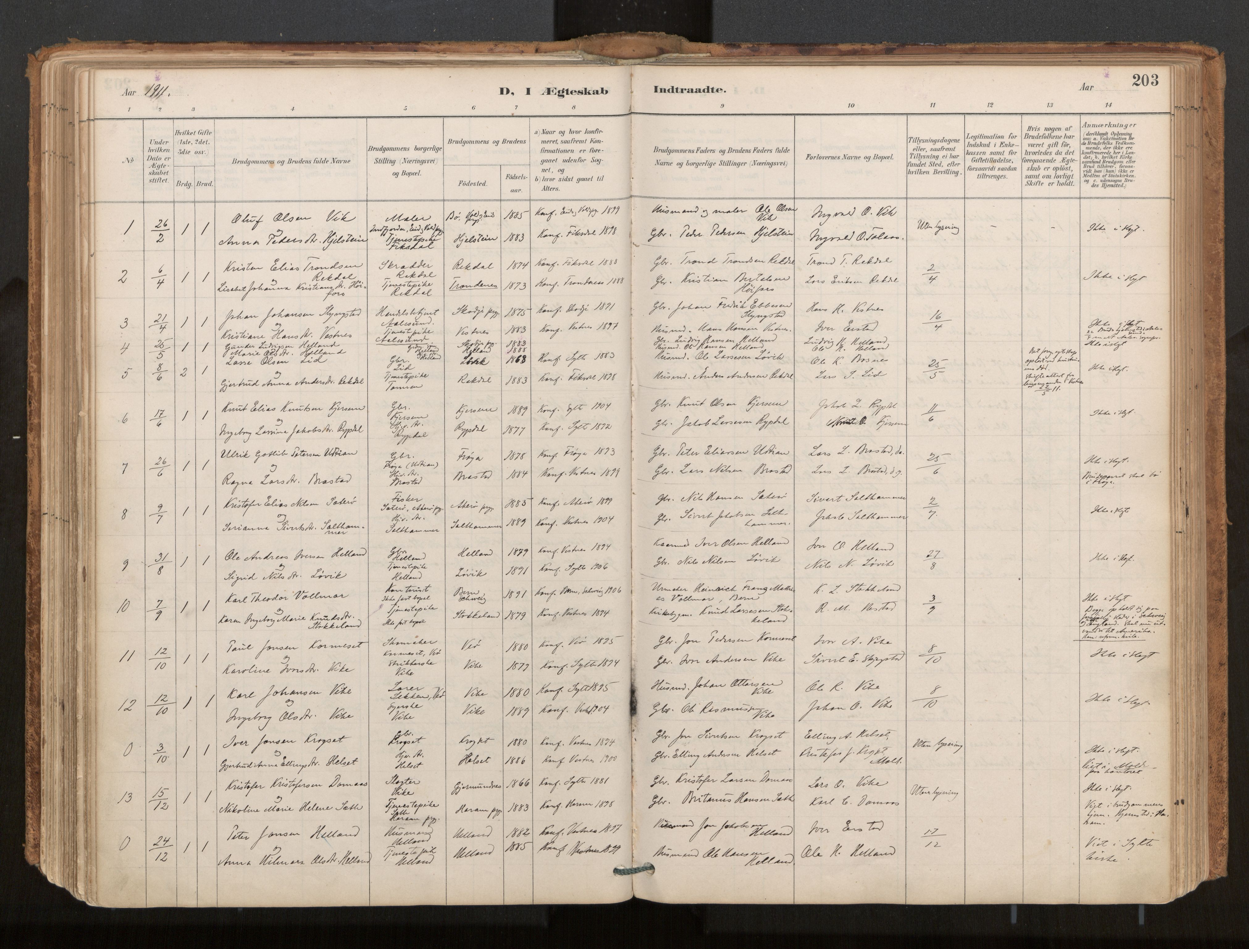 Ministerialprotokoller, klokkerbøker og fødselsregistre - Møre og Romsdal, SAT/A-1454/539/L0531: Parish register (official) no. 539A04, 1887-1913, p. 203