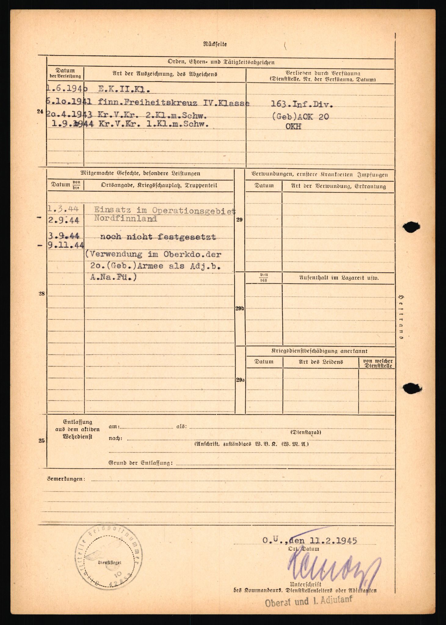 Forsvarets Overkommando. 2 kontor. Arkiv 11.4. Spredte tyske arkivsaker, AV/RA-RAFA-7031/D/Dar/Dara/L0019: Personalbøker og diverse, 1940-1945, p. 127