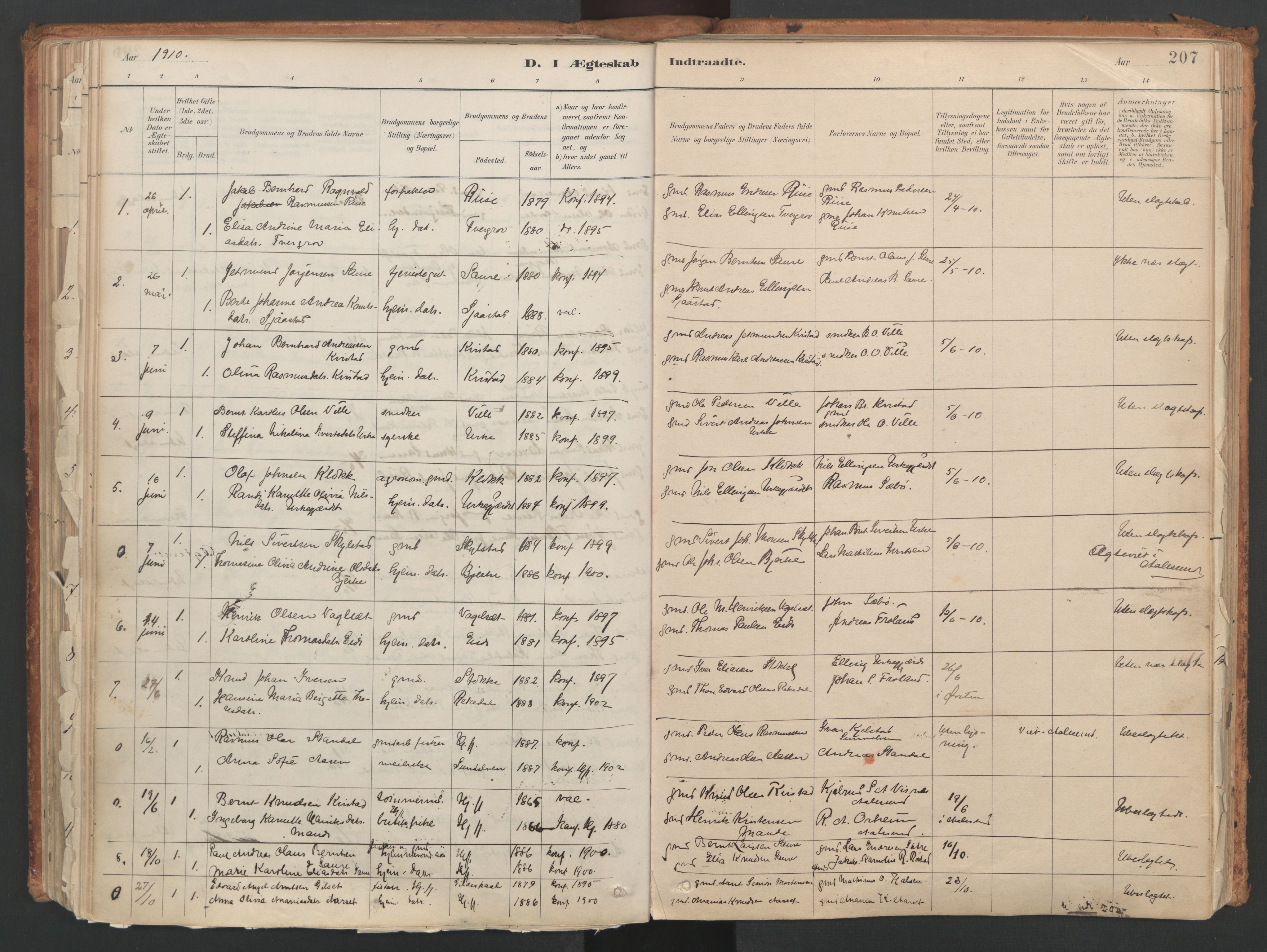 Ministerialprotokoller, klokkerbøker og fødselsregistre - Møre og Romsdal, AV/SAT-A-1454/515/L0211: Parish register (official) no. 515A07, 1886-1910, p. 207