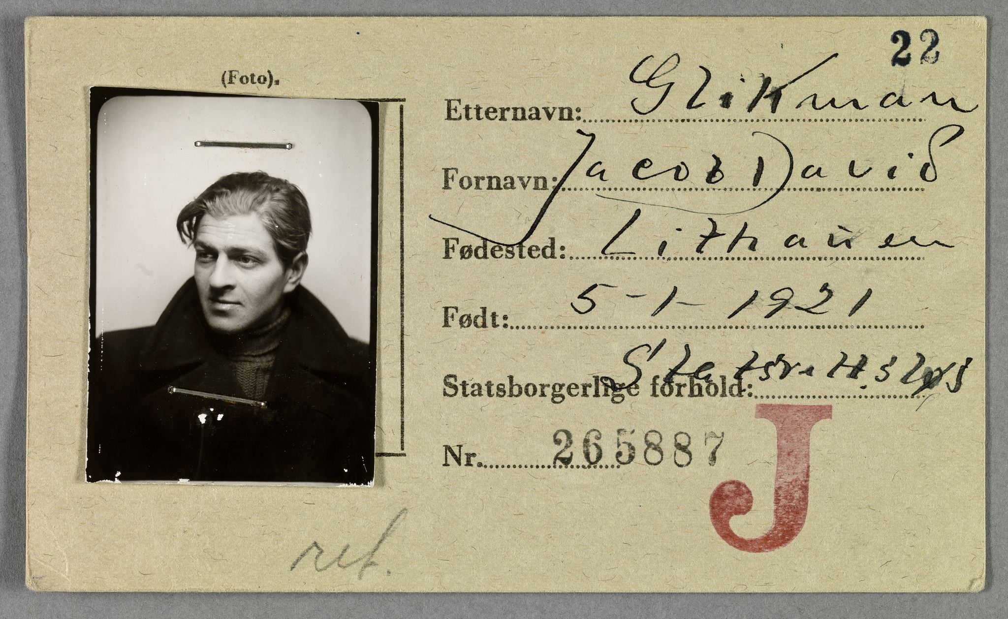 Sosialdepartementet, Våre Falne, RA/S-1708/E/Ee/L0021A: Fotografier av jøder på legitimasjonskort (1941-42), 1941-1942, p. 149