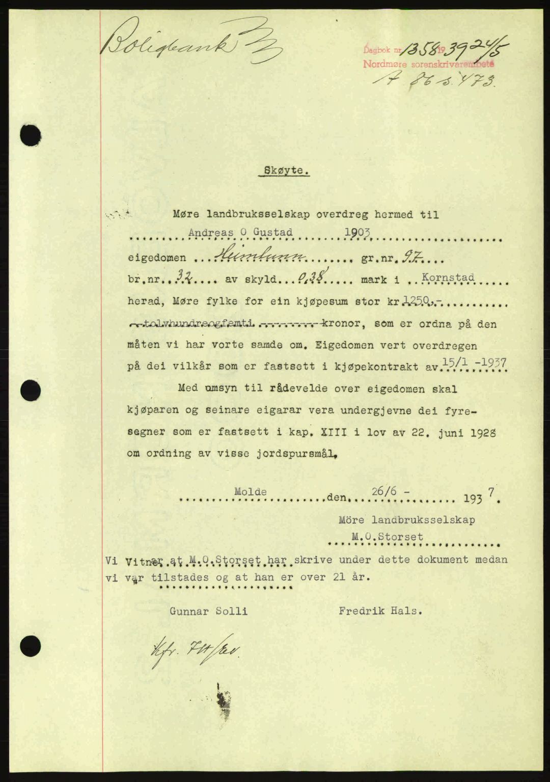 Nordmøre sorenskriveri, SAT/A-4132/1/2/2Ca: Mortgage book no. A86, 1939-1939, Diary no: : 1358/1939