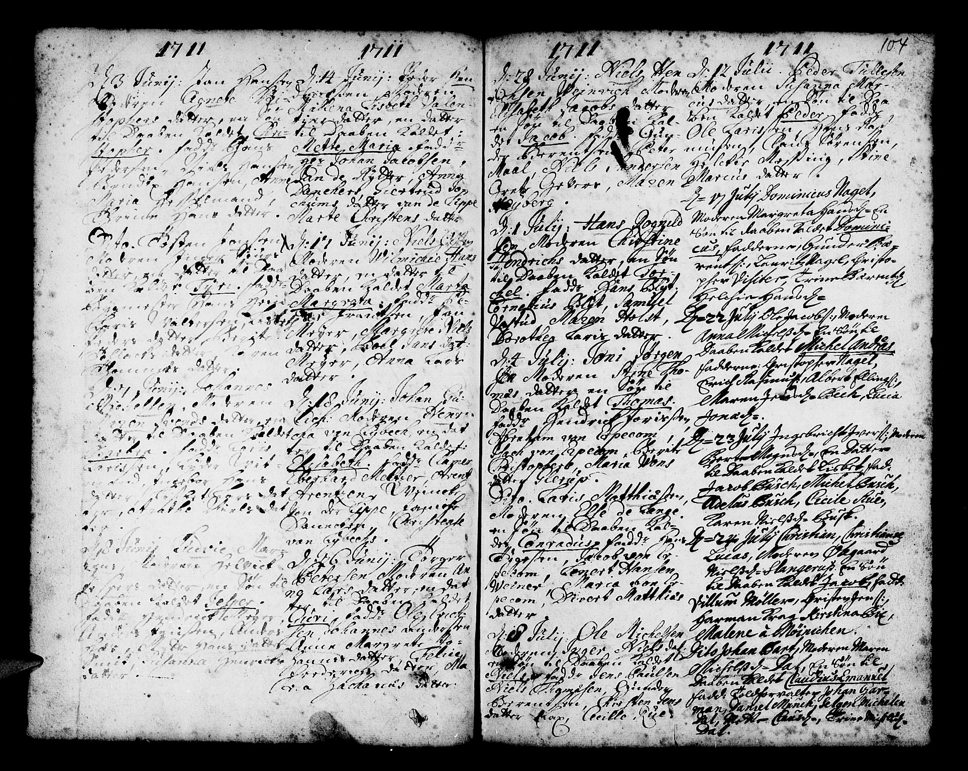 Nykirken Sokneprestembete, AV/SAB-A-77101/H/Haa/L0002: Parish register (official) no. A 2, 1700-1723, p. 104