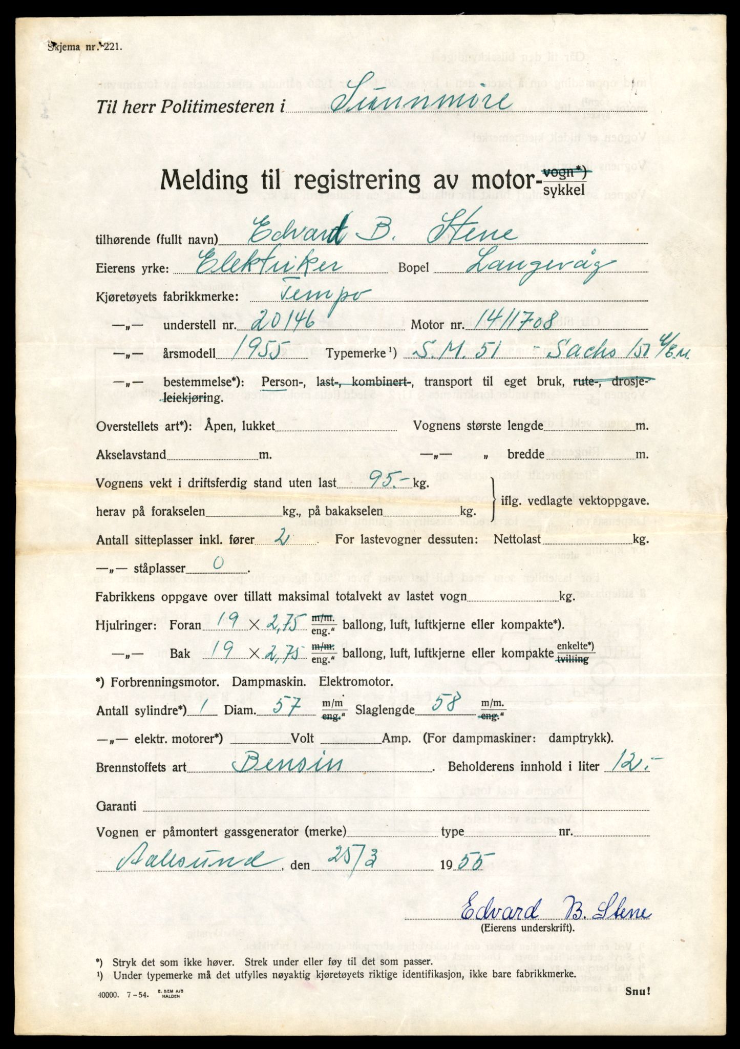 Møre og Romsdal vegkontor - Ålesund trafikkstasjon, AV/SAT-A-4099/F/Fe/L0038: Registreringskort for kjøretøy T 13180 - T 13360, 1927-1998, p. 2091