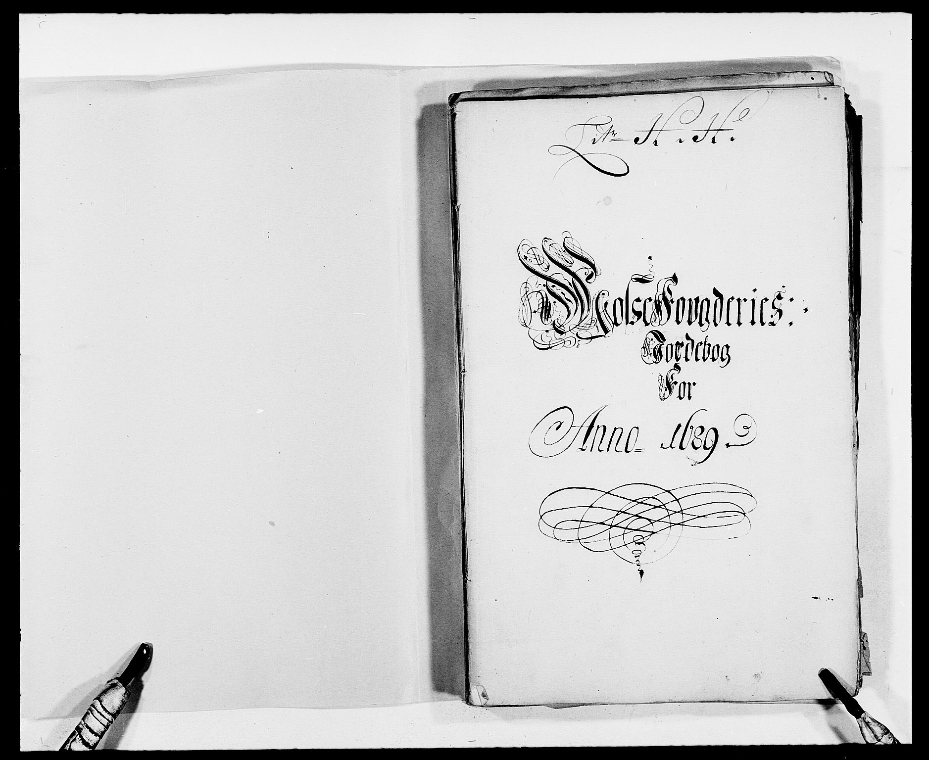 Rentekammeret inntil 1814, Reviderte regnskaper, Fogderegnskap, RA/EA-4092/R02/L0106: Fogderegnskap Moss og Verne kloster, 1688-1691, p. 165