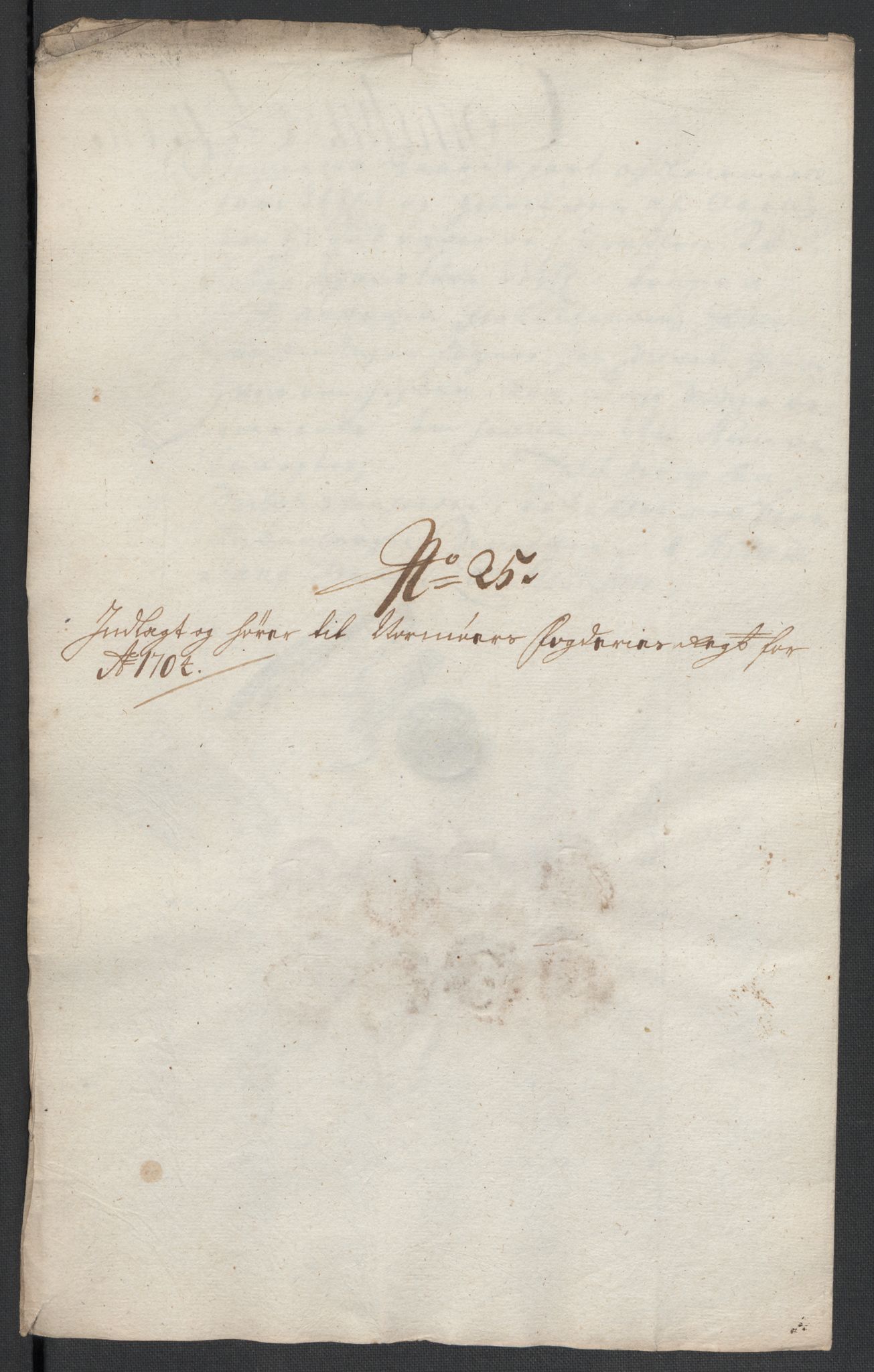 Rentekammeret inntil 1814, Reviderte regnskaper, Fogderegnskap, RA/EA-4092/R56/L3740: Fogderegnskap Nordmøre, 1703-1704, p. 361