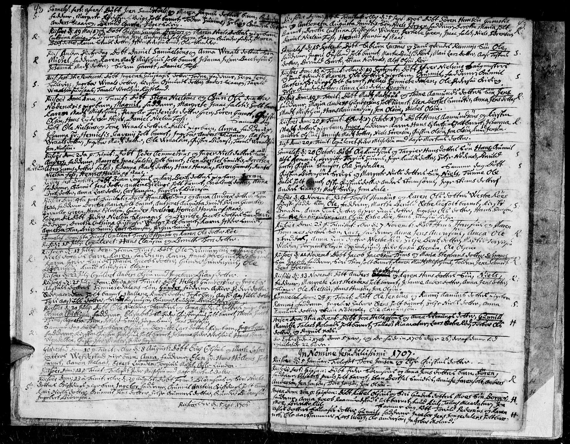 Gjerstad sokneprestkontor, AV/SAK-1111-0014/F/Fa/Faa/L0001: Parish register (official) no. A 1, 1695-1717, p. 42-43