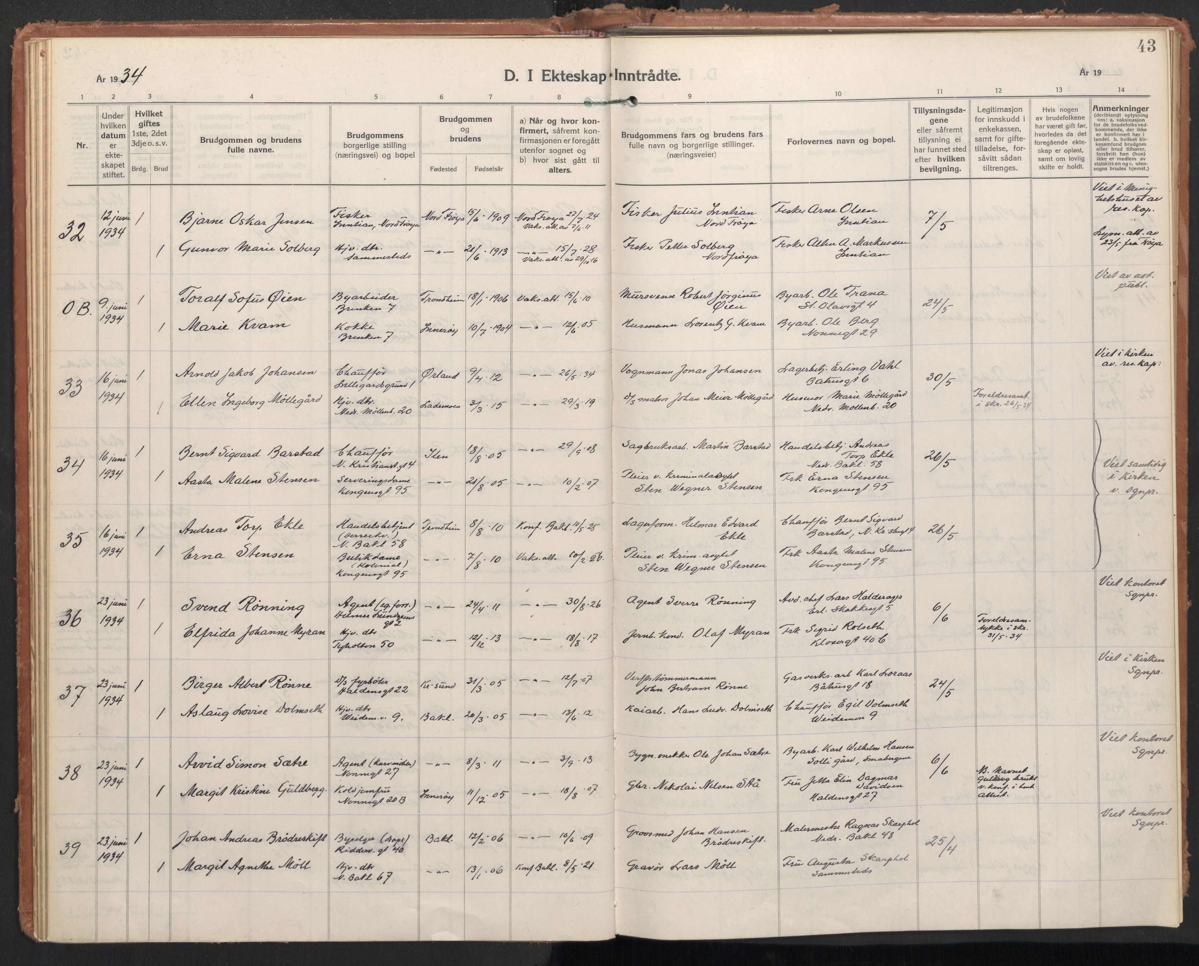 Ministerialprotokoller, klokkerbøker og fødselsregistre - Sør-Trøndelag, AV/SAT-A-1456/604/L0209: Parish register (official) no. 604A29, 1931-1945, p. 43