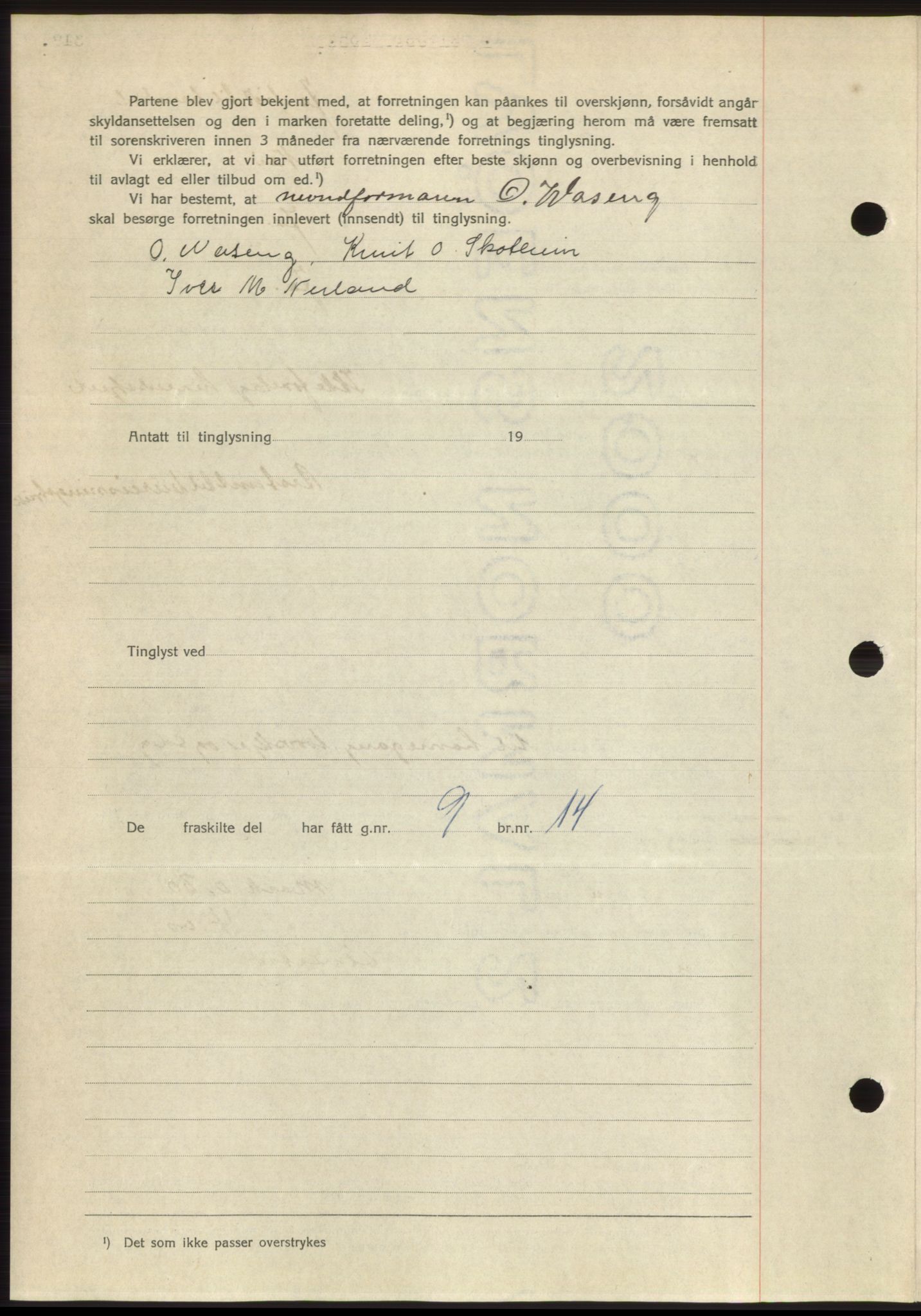 Romsdal sorenskriveri, AV/SAT-A-4149/1/2/2C/L0067: Mortgage book no. 61, 1935-1935, Deed date: 01.10.1935