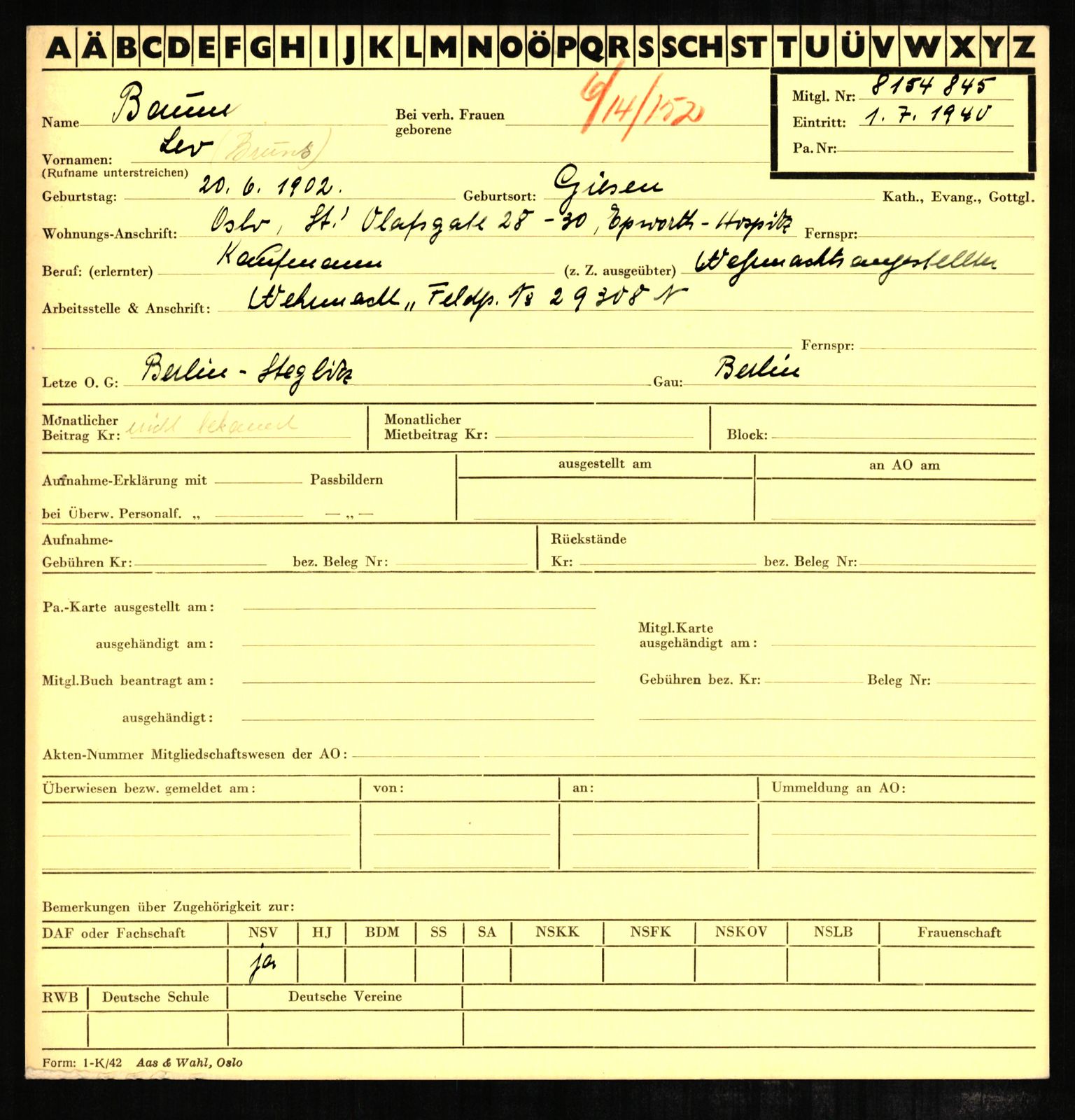 Forsvaret, Forsvarets overkommando II, AV/RA-RAFA-3915/D/Db/L0002: CI Questionaires. Tyske okkupasjonsstyrker i Norge. Tyskere., 1945-1946, p. 286