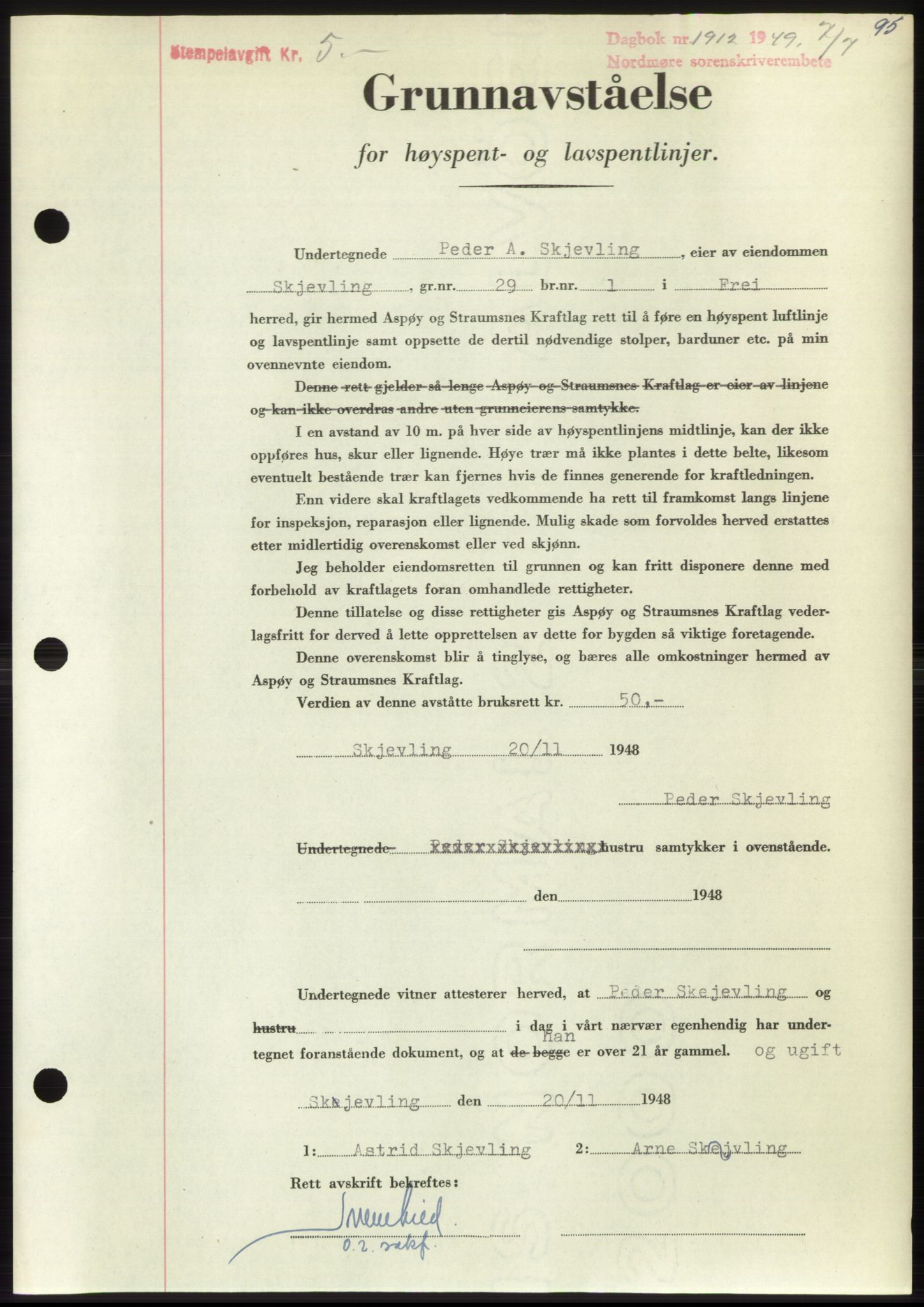 Nordmøre sorenskriveri, AV/SAT-A-4132/1/2/2Ca: Mortgage book no. B102, 1949-1949, Diary no: : 1912/1949