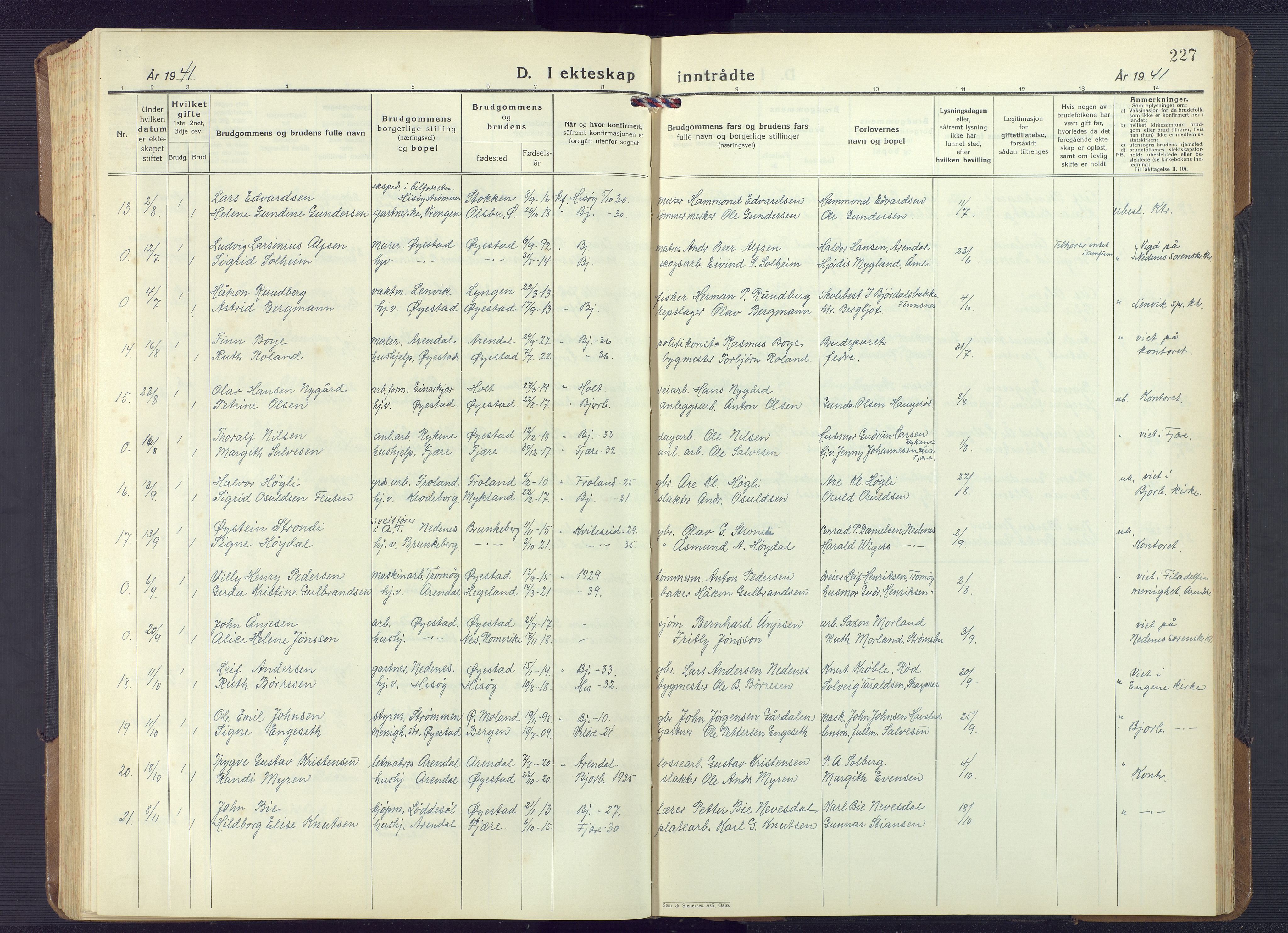 Øyestad sokneprestkontor, AV/SAK-1111-0049/F/Fb/L0013: Parish register (copy) no. B 13, 1933-1945, p. 227