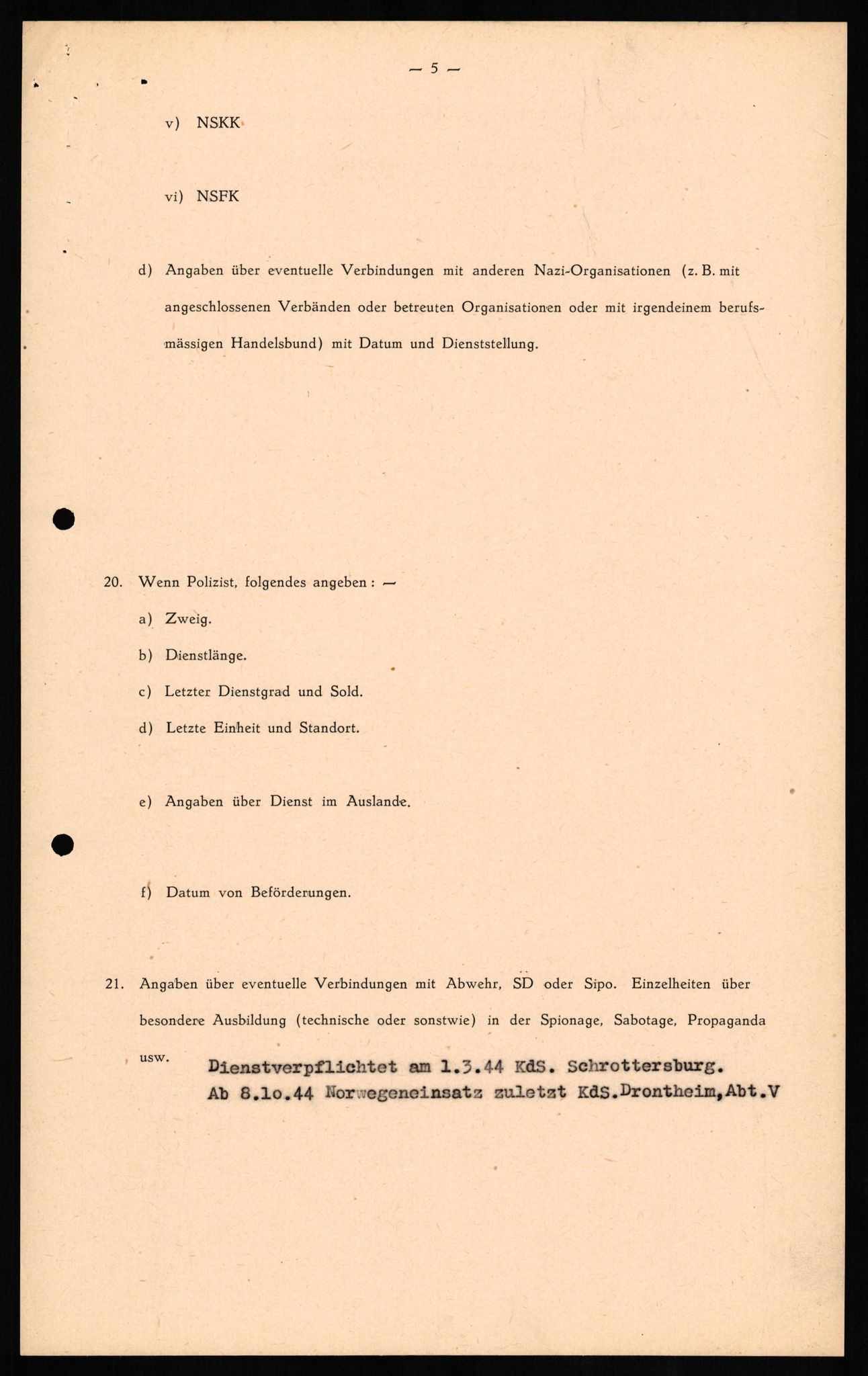 Forsvaret, Forsvarets overkommando II, RA/RAFA-3915/D/Db/L0014: CI Questionaires. Tyske okkupasjonsstyrker i Norge. Tyskere., 1945-1946, p. 230