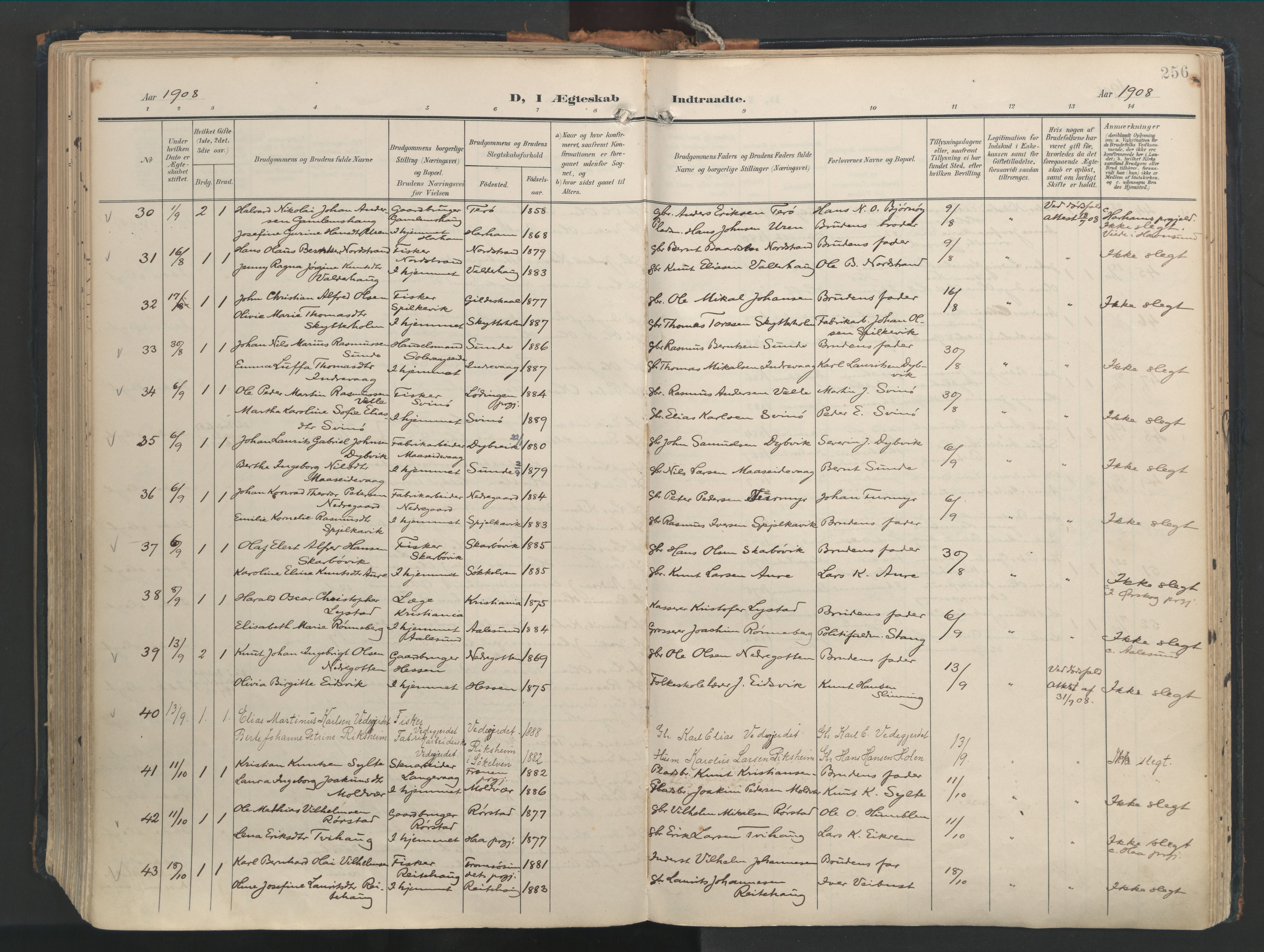 Ministerialprotokoller, klokkerbøker og fødselsregistre - Møre og Romsdal, AV/SAT-A-1454/528/L0411: Parish register (official) no. 528A20, 1907-1920, p. 256