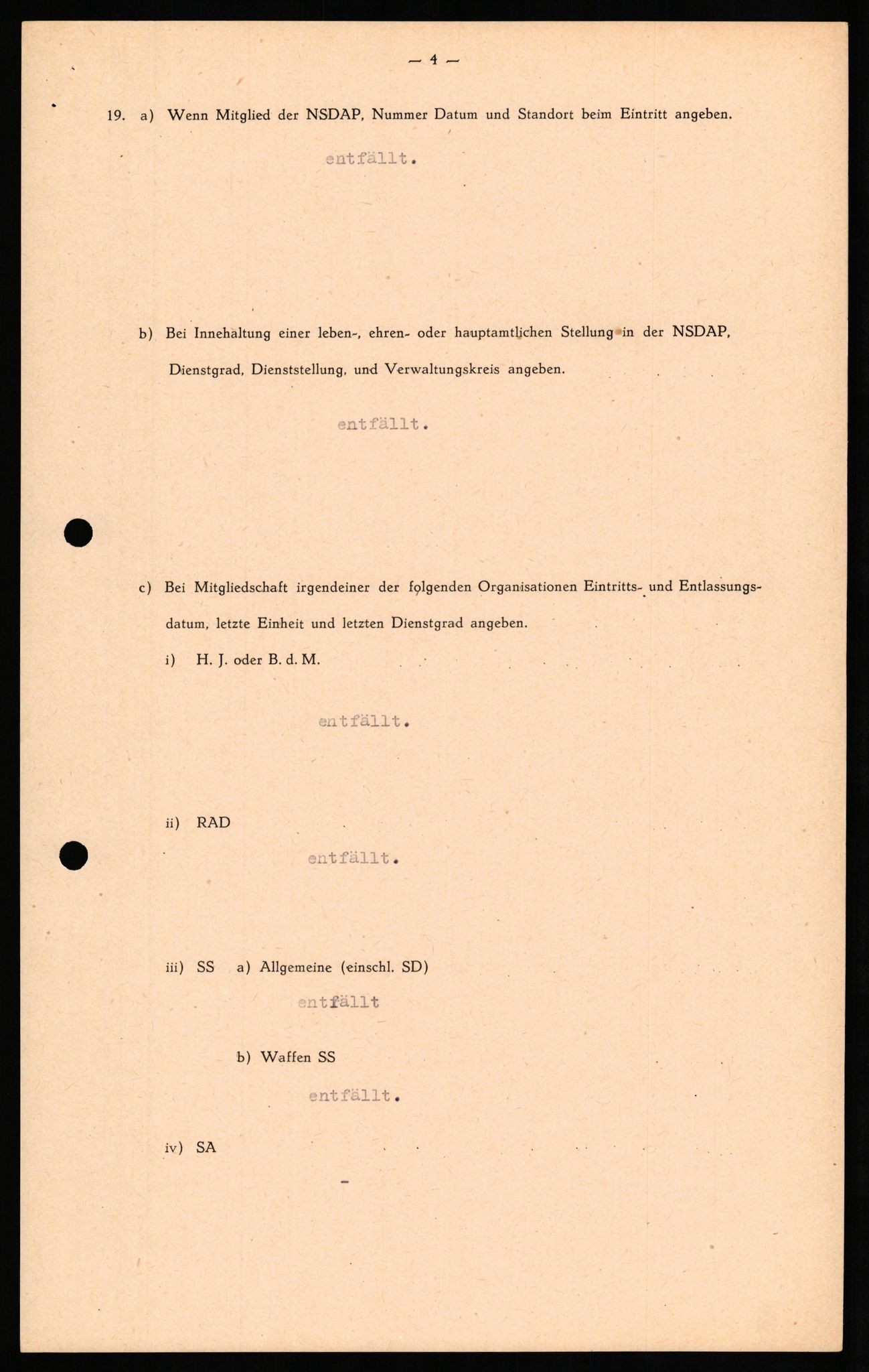 Forsvaret, Forsvarets overkommando II, AV/RA-RAFA-3915/D/Db/L0030: CI Questionaires. Tyske okkupasjonsstyrker i Norge. Tyskere., 1945-1946, p. 451